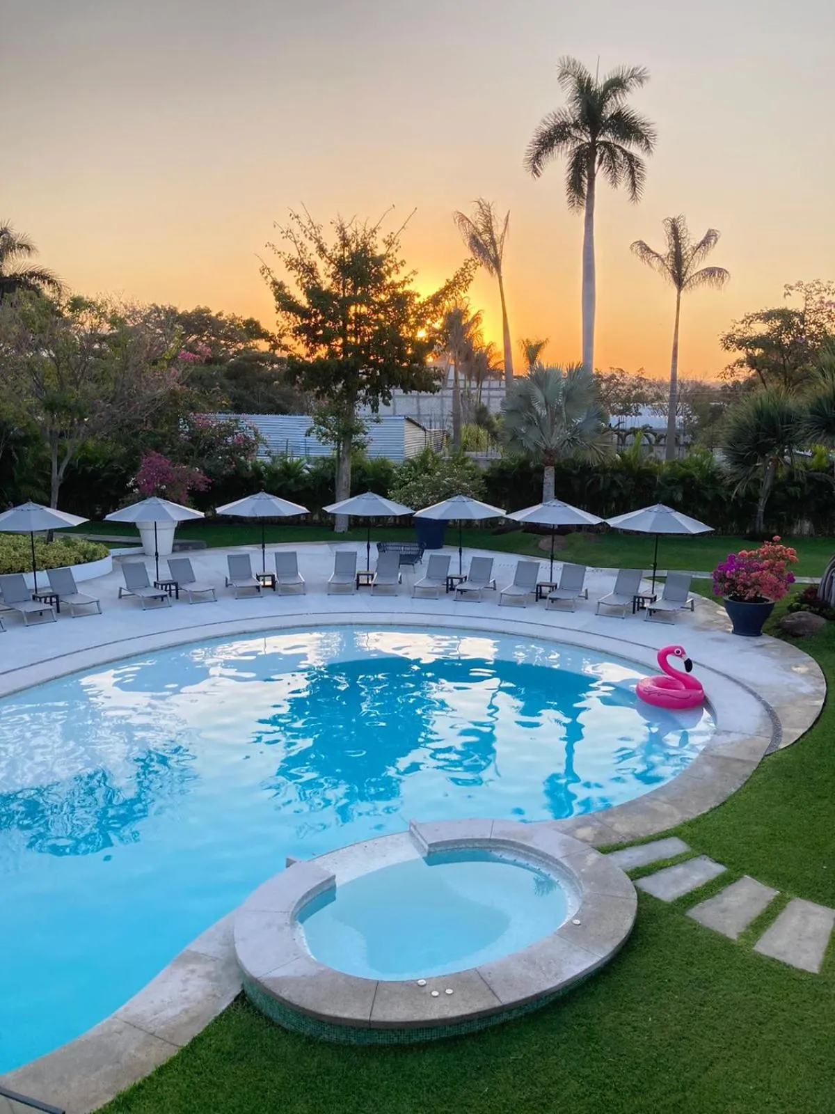 Xhiara Hotel