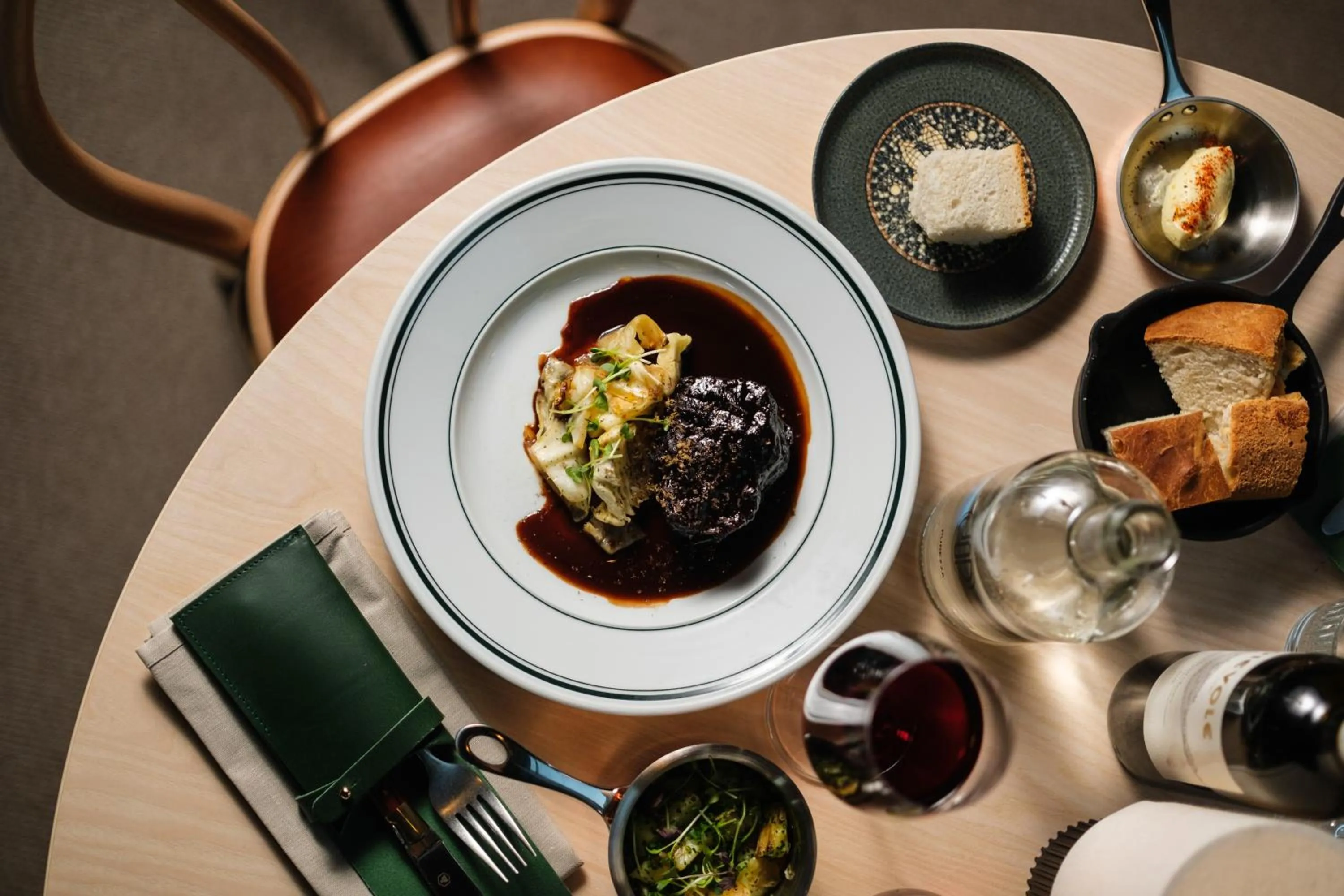 Restaurant/places to eat in Clarion Hotel Karlatornet