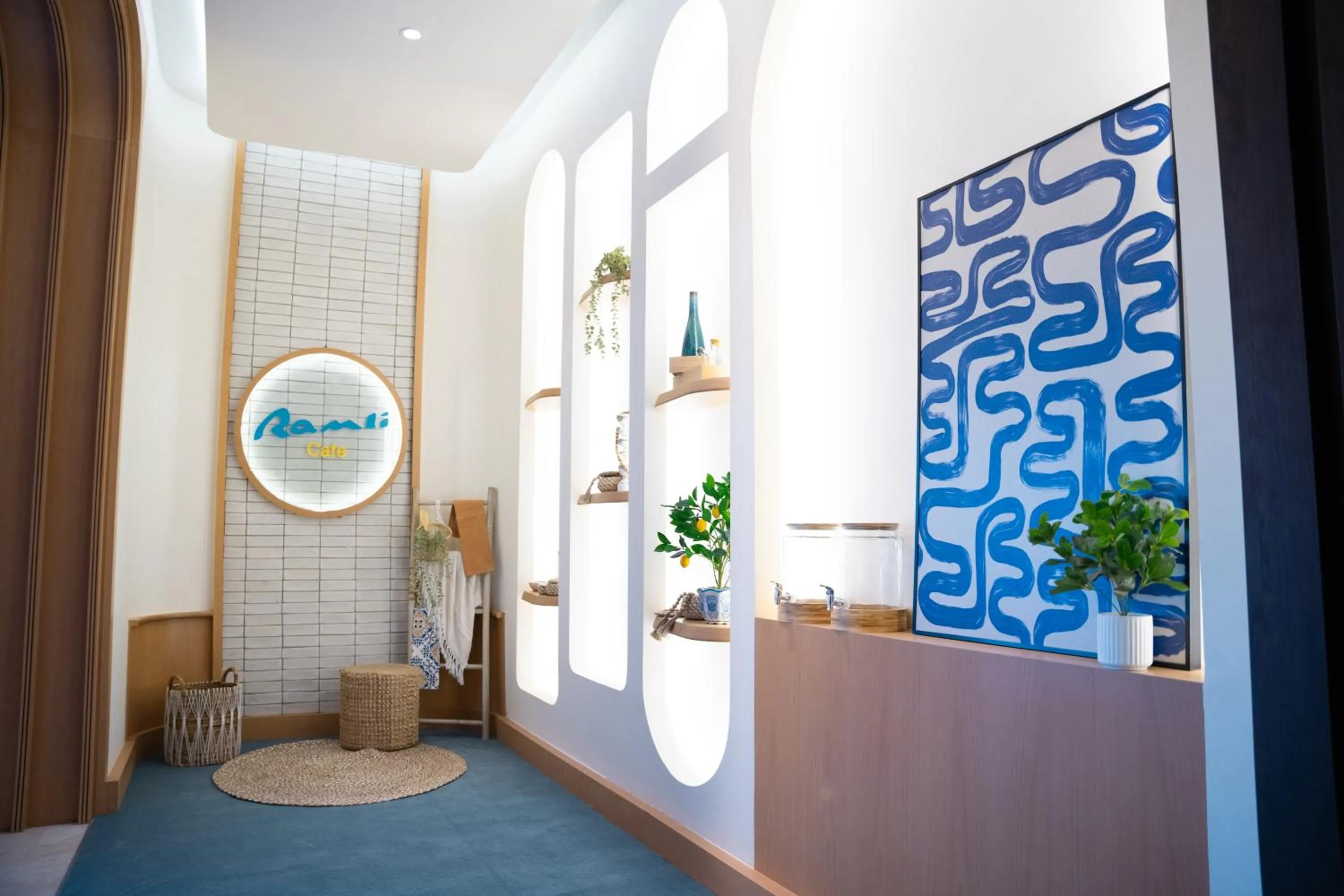 Restaurant/places to eat in ALMA Hotel Riyadh