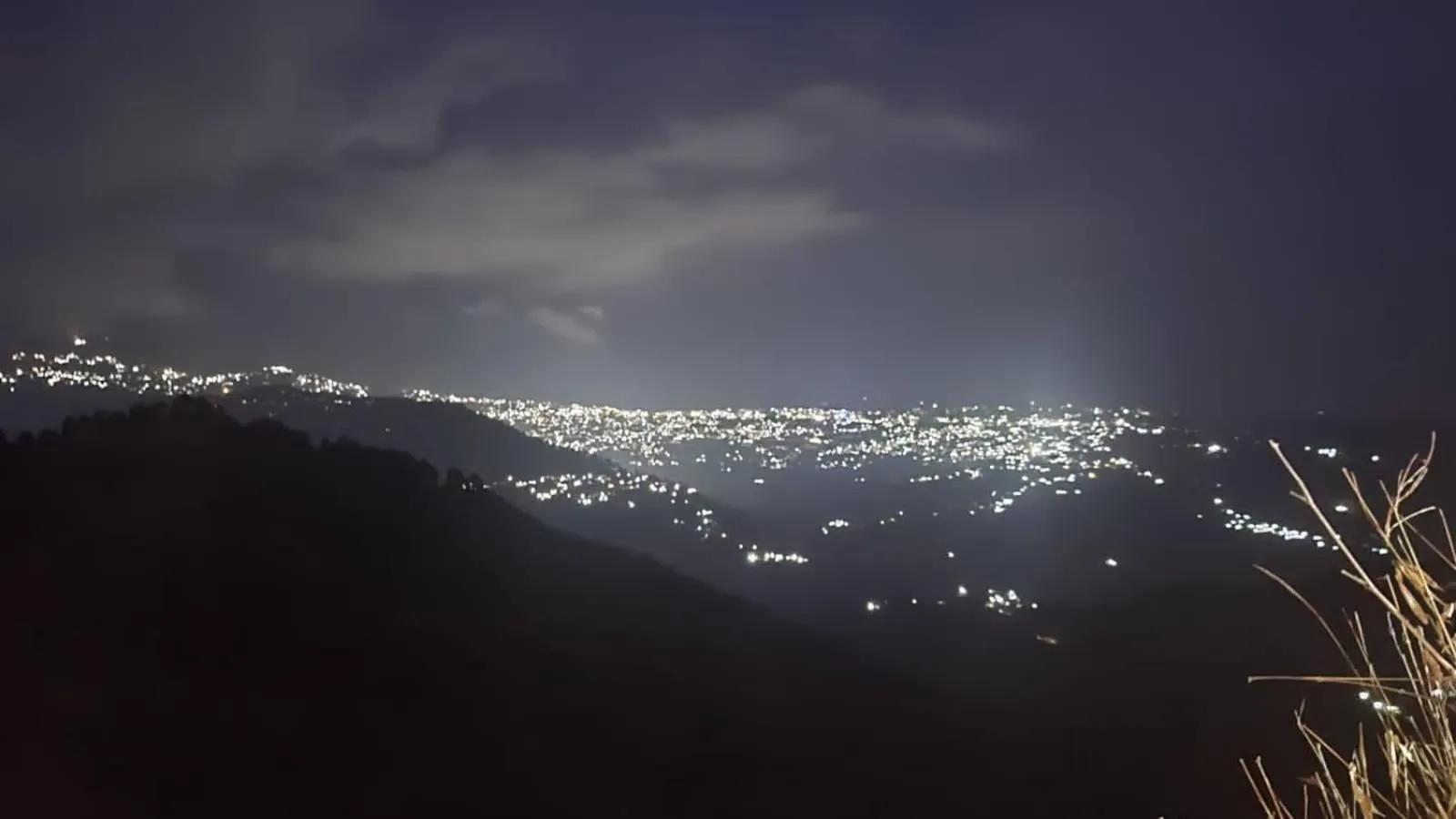 Night in Adaara Retreat - Pet Friendly Cottages, Almora