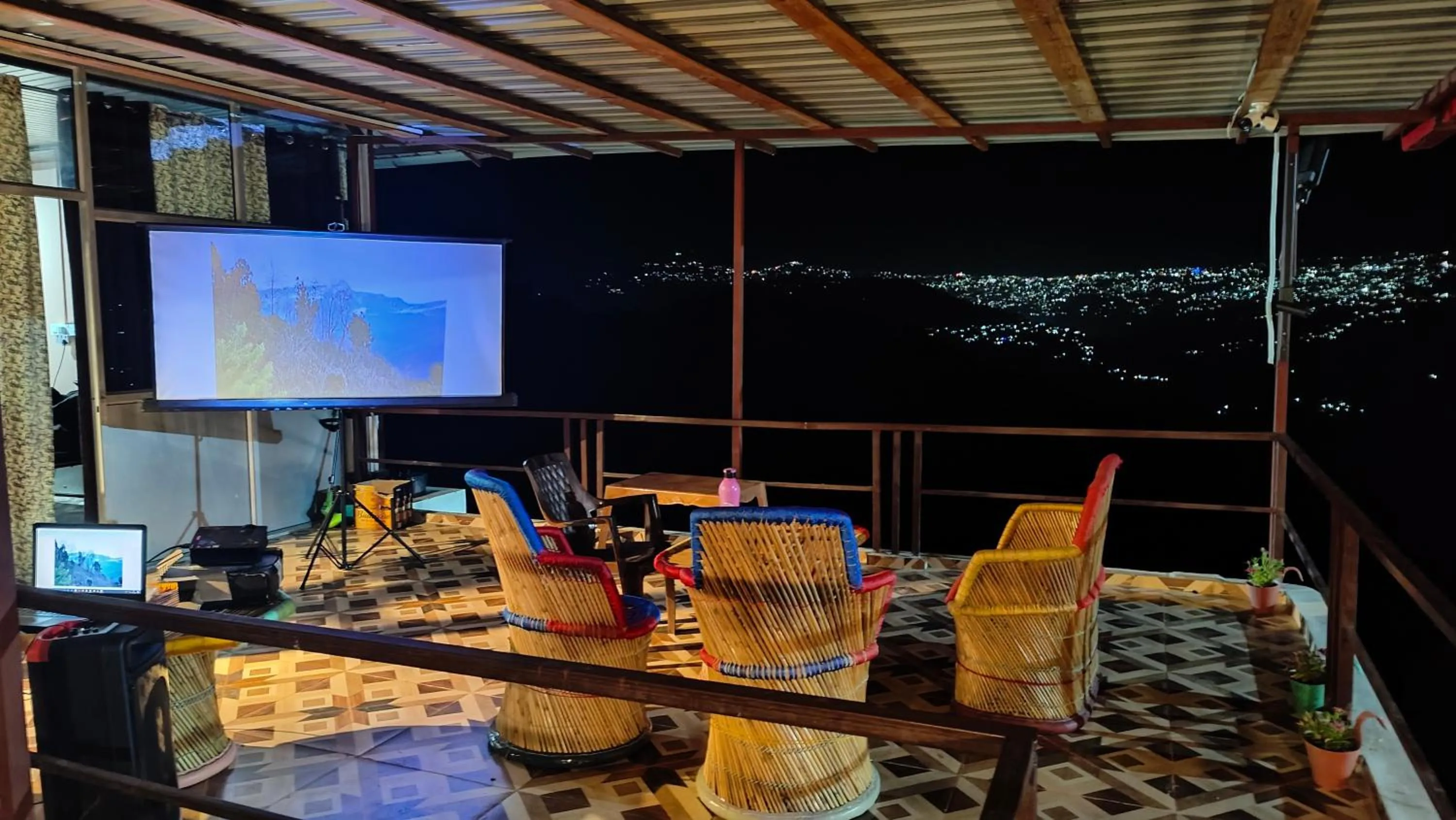 Communal lounge/ TV room in Adaara Retreat - Pet Friendly Cottages, Almora