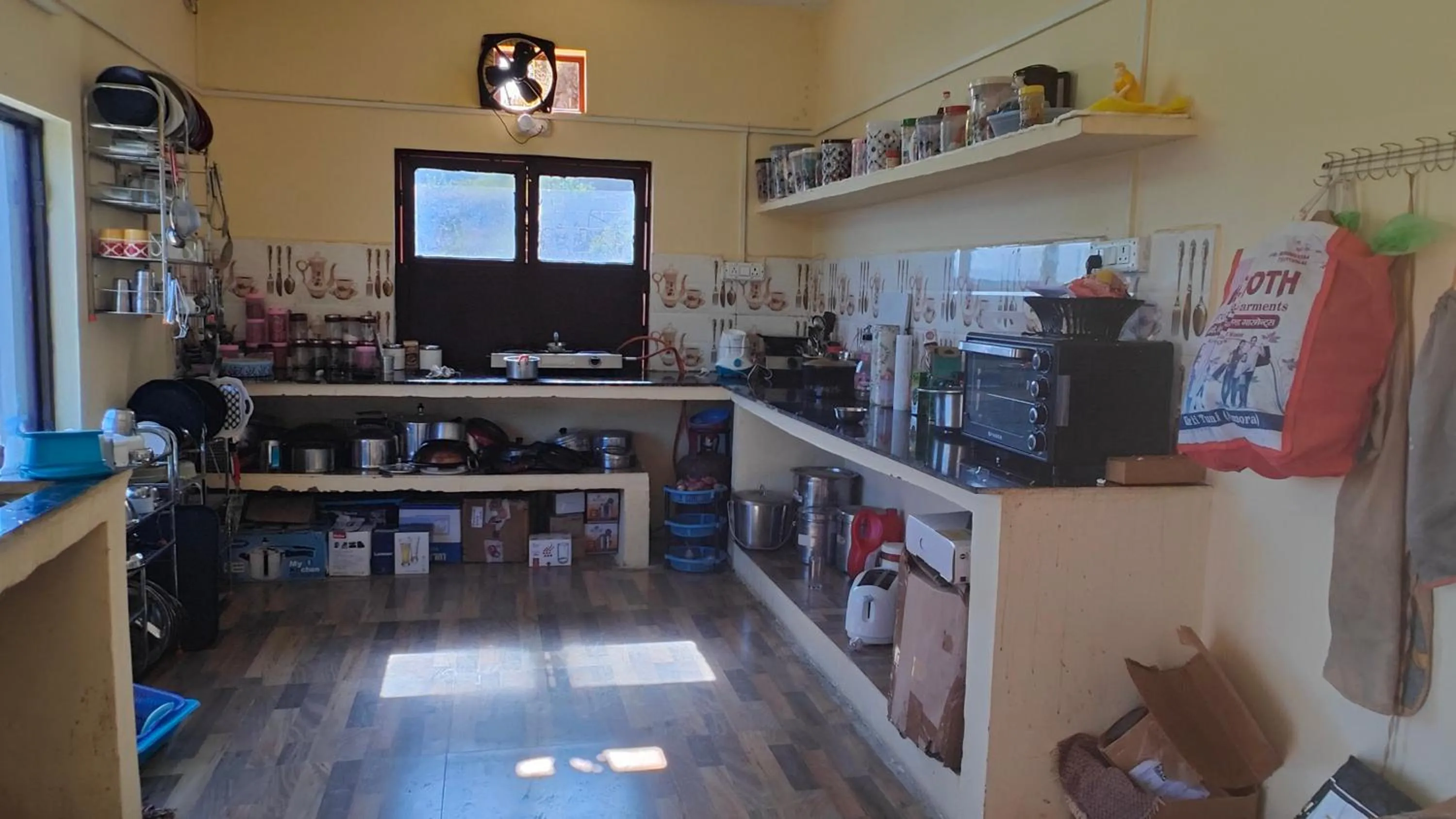 Kitchen or kitchenette in Adaara Retreat - Pet Friendly Cottages, Almora