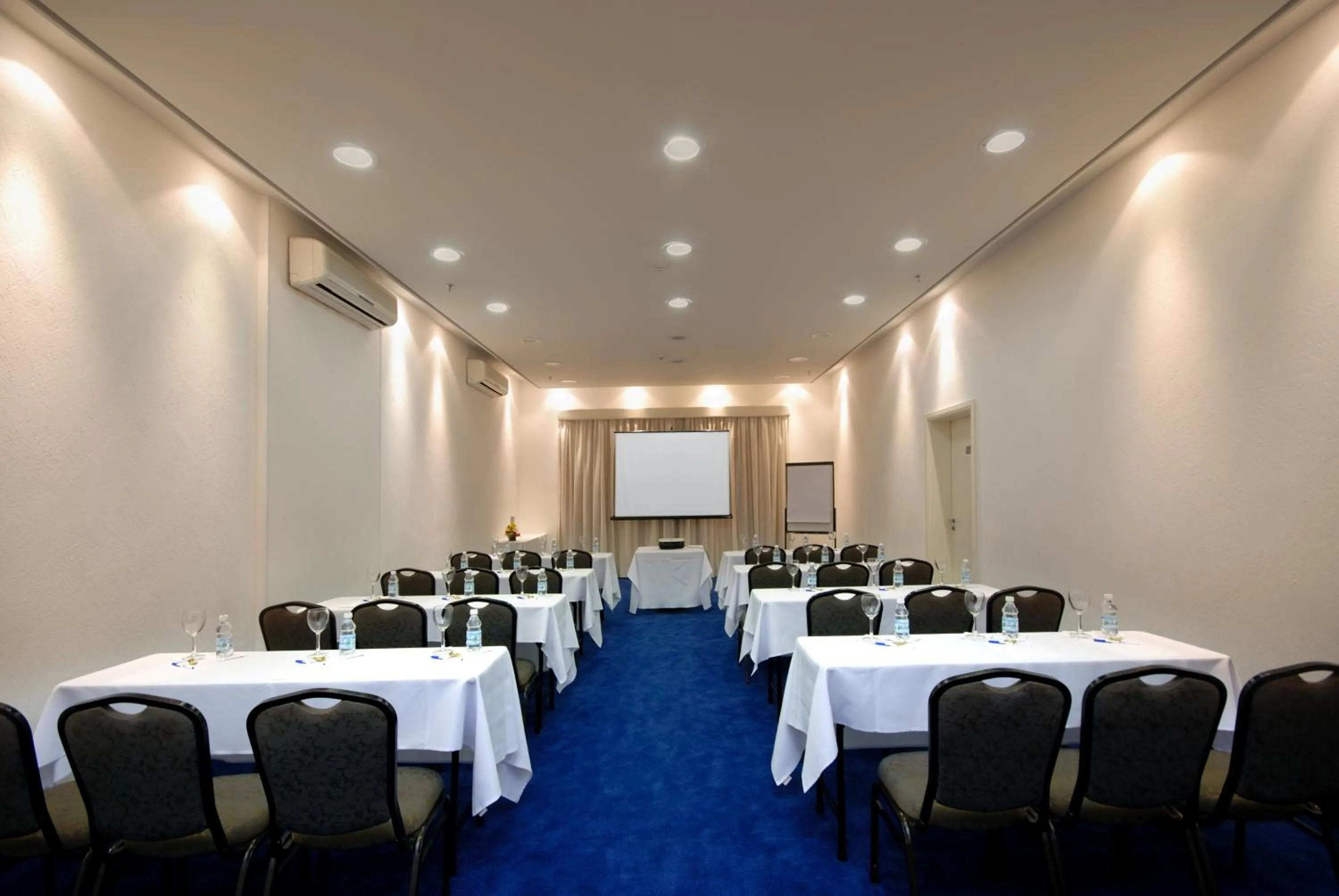 Business facilities in Luz Plaza São Paulo