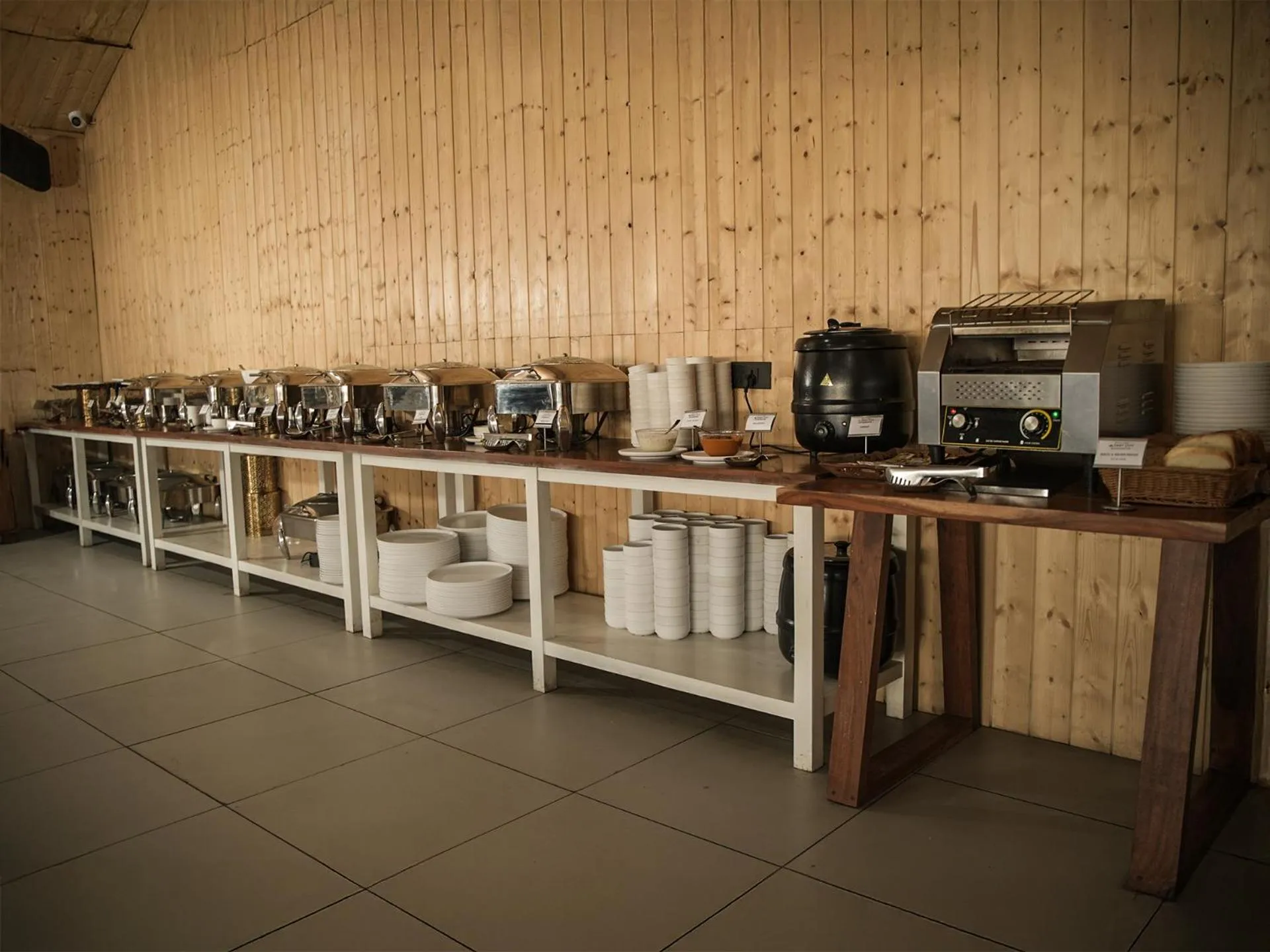 Restaurant/places to eat in Praveg Tent City Saryu Ayodhya