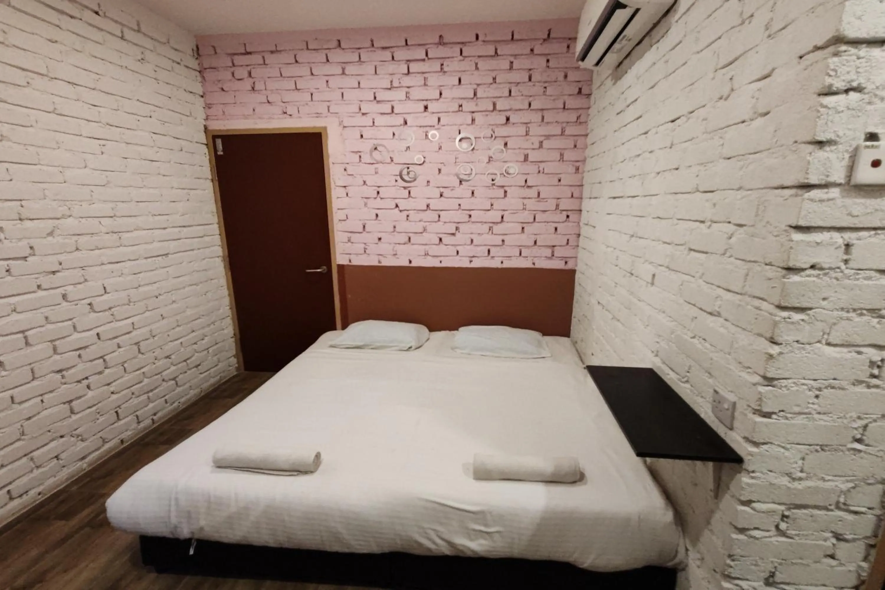 Bedroom, Bed in Maleeq Hotel Meru Ipoh