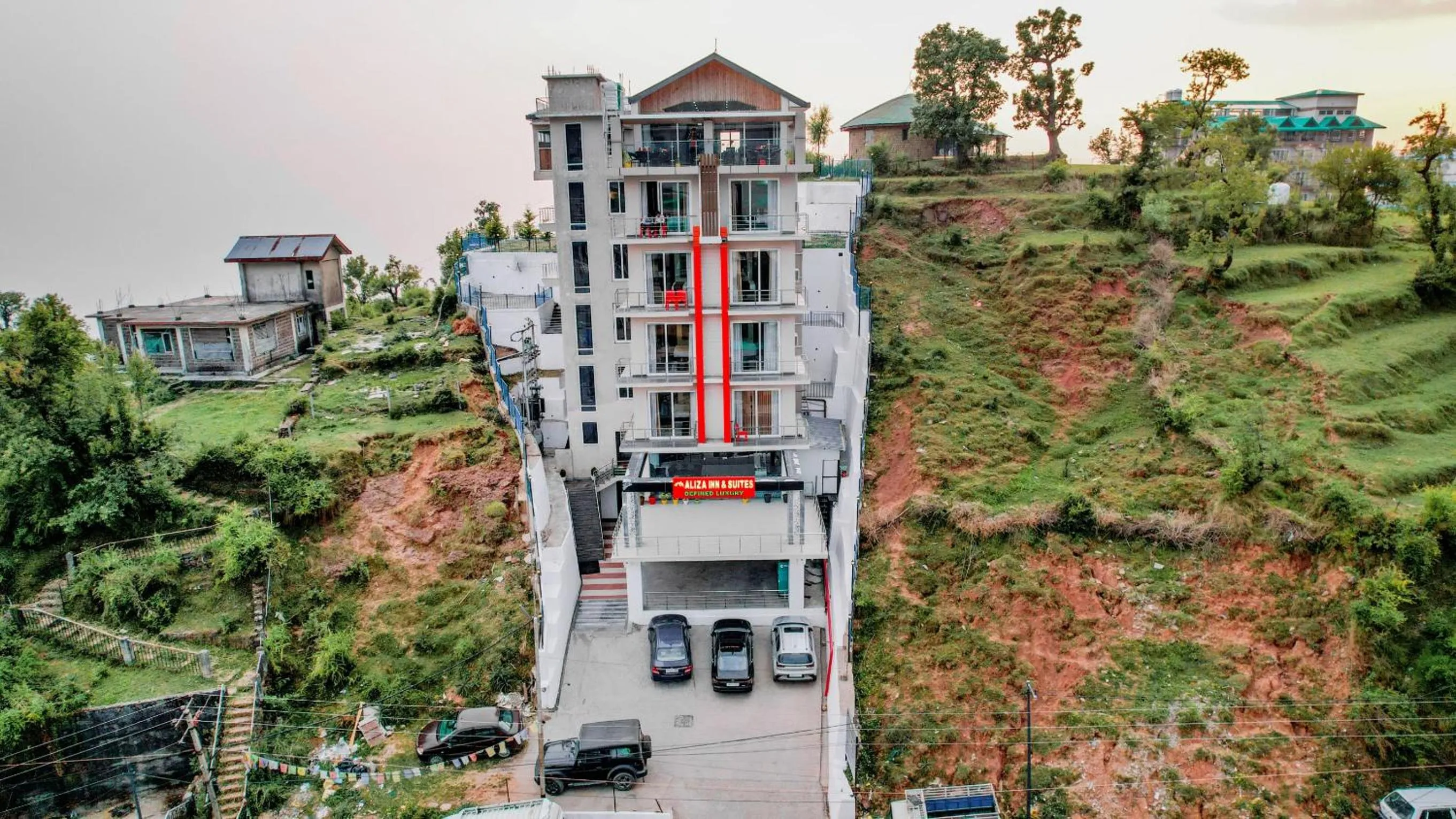 Property building in Aliza Inn And Suites By SRS Hotels