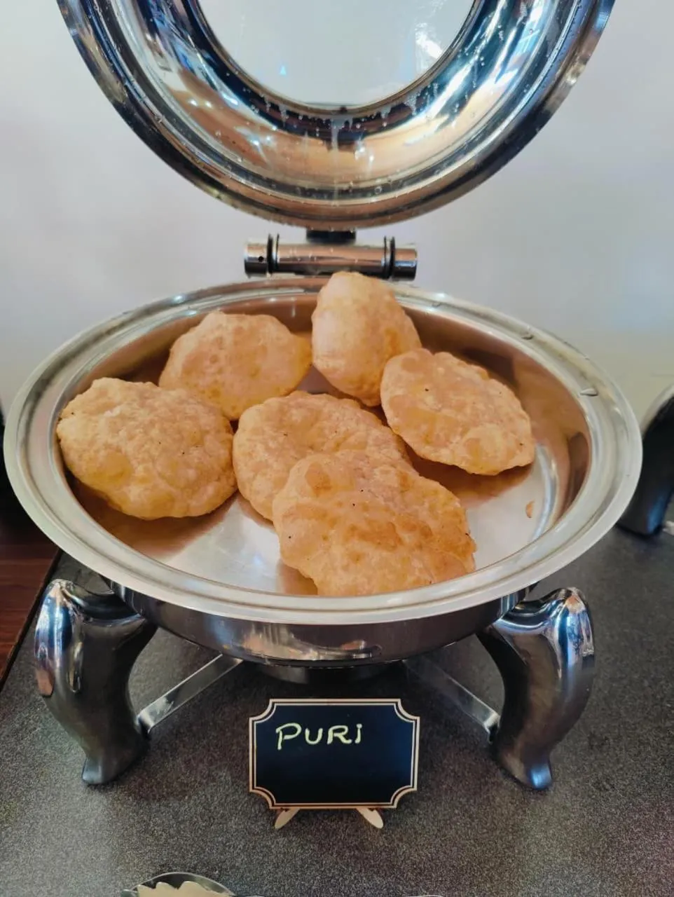 Food in Aliza Inn And Suites By SRS Hotels