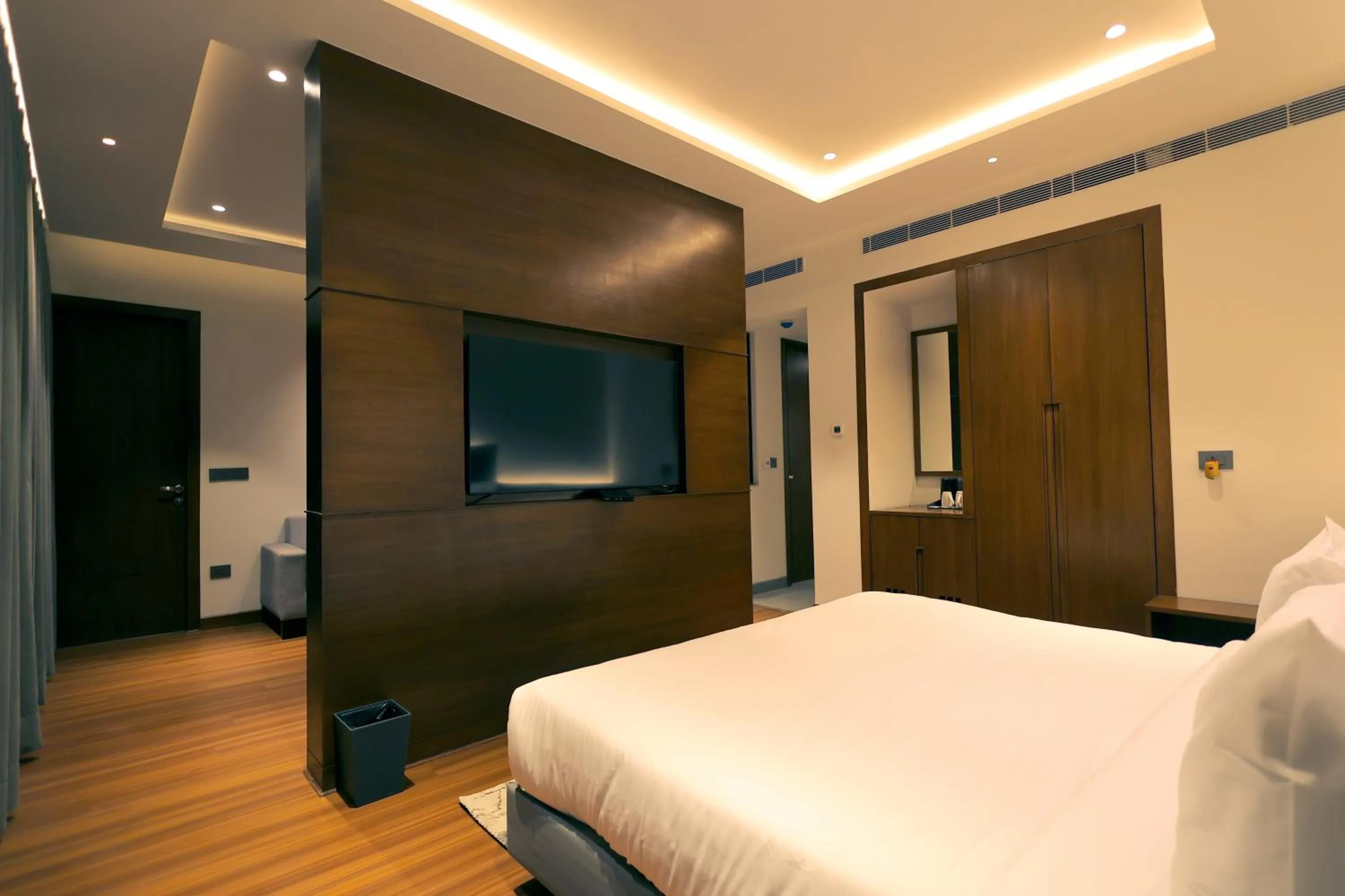 Bed in Pride Elite Haridwar