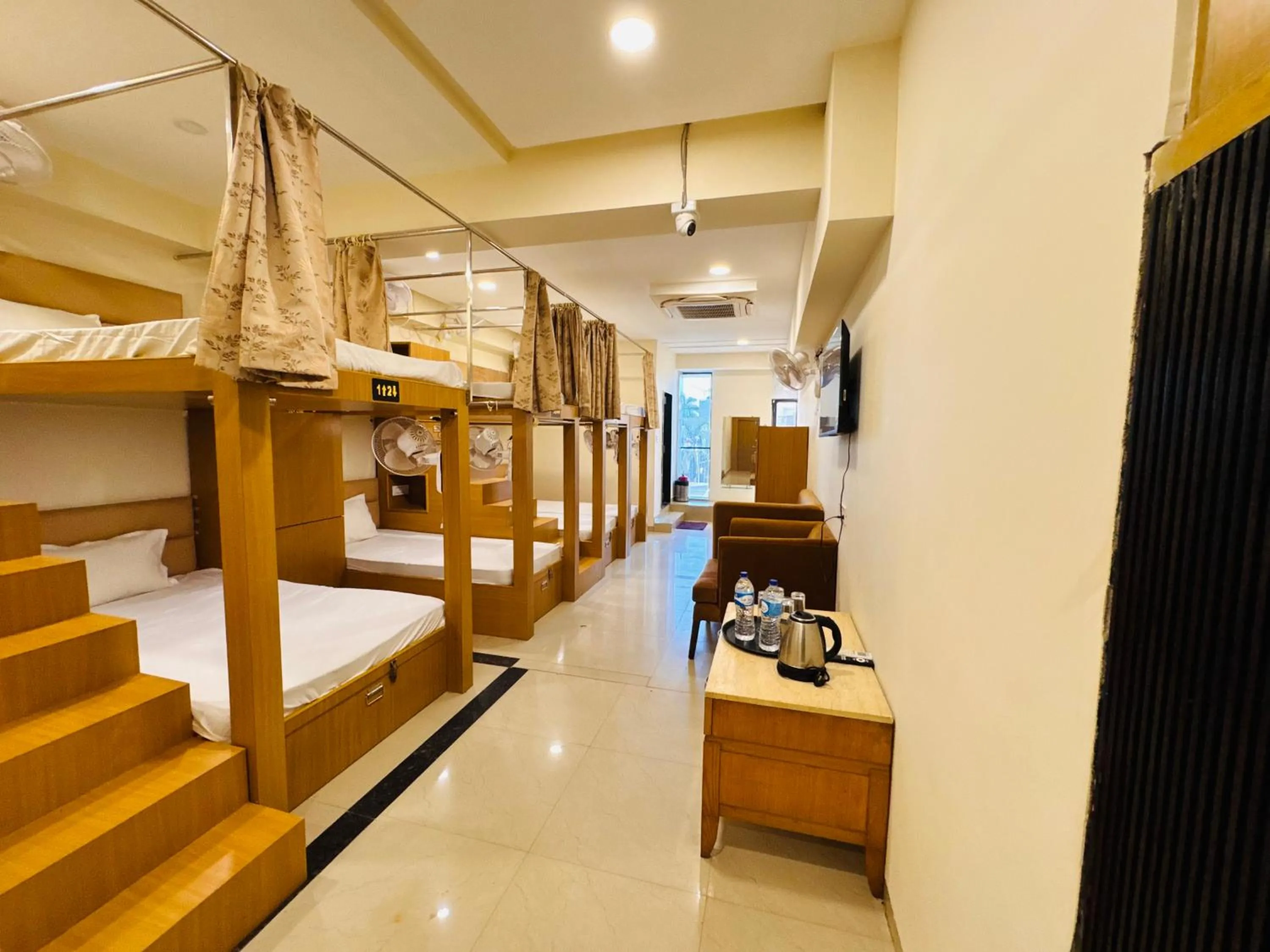 Bed in Hotel Shivlok