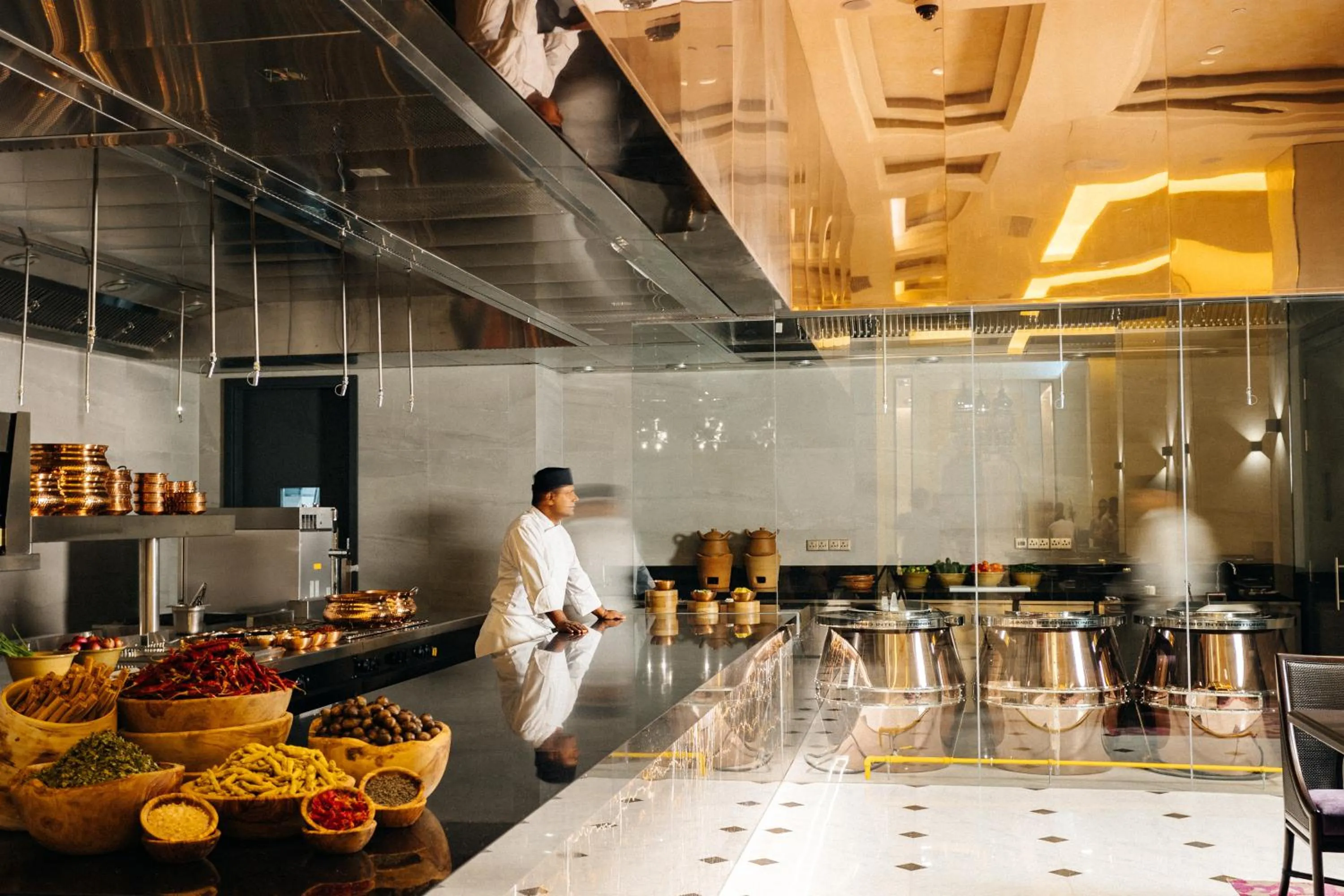 Restaurant/places to eat in Cinnamon Life at City of Dreams