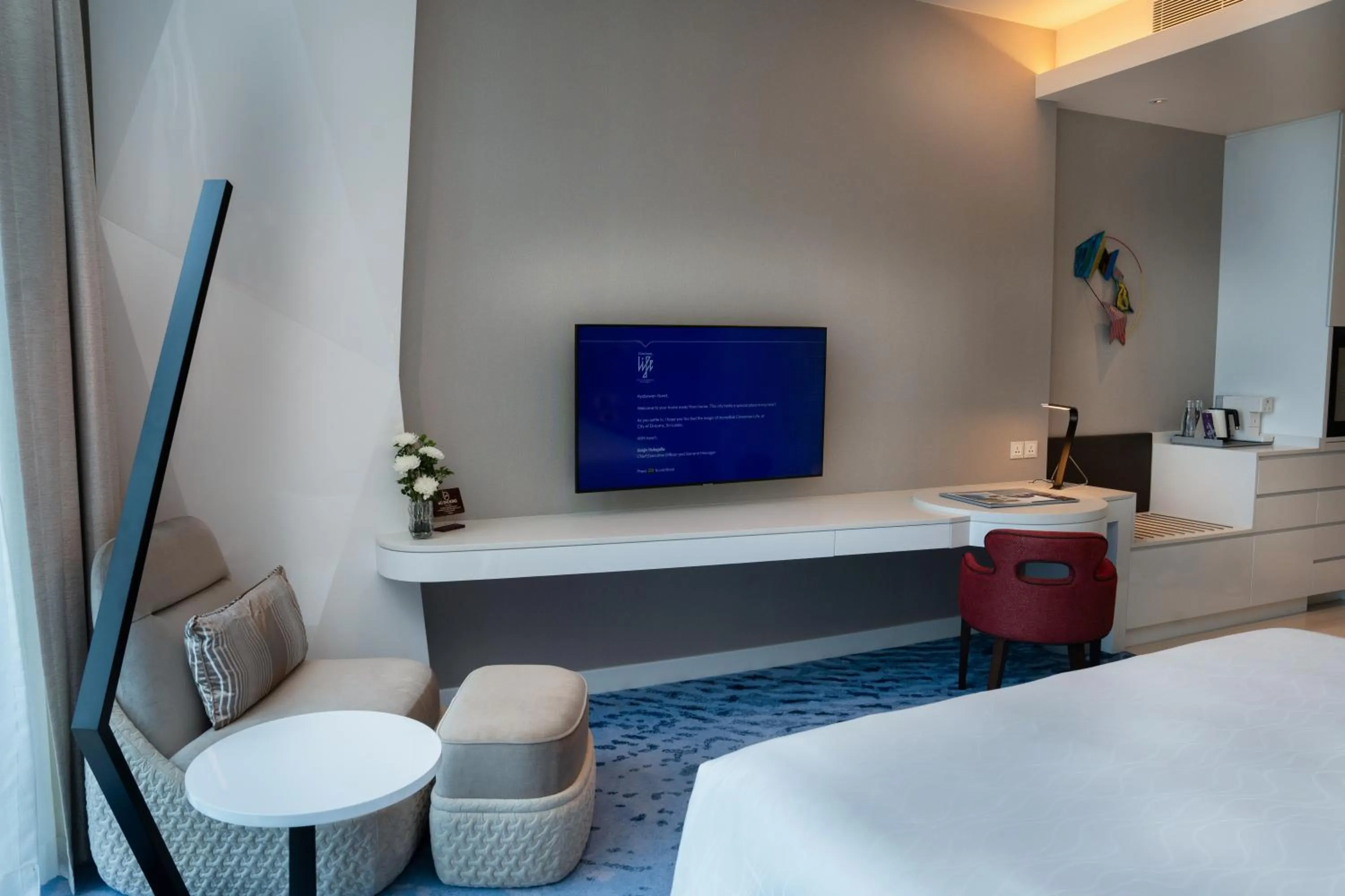 Bedroom, Bed in Cinnamon Life at City of Dreams