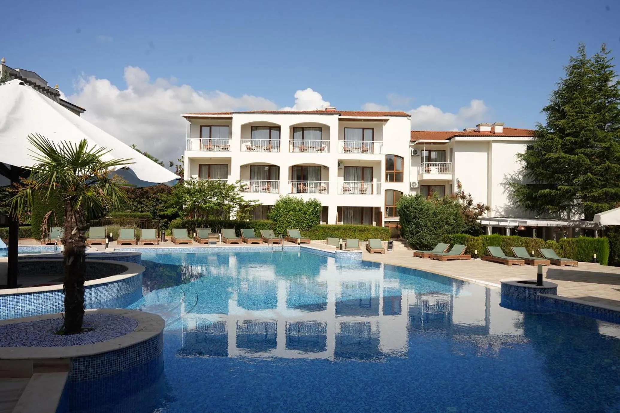 Property building in PARADISE Bay Hotel