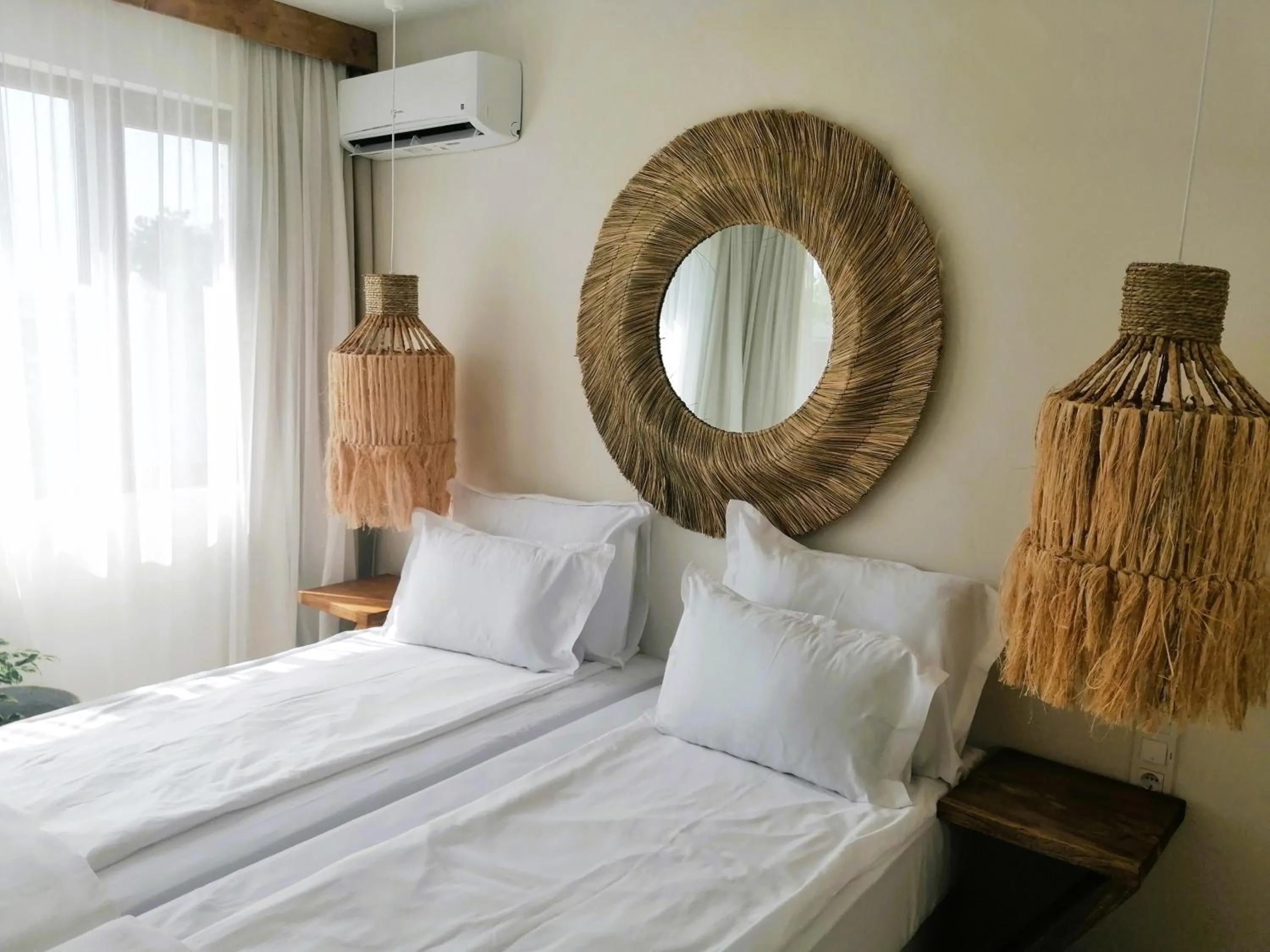 Bed in PARADISE Bay Hotel