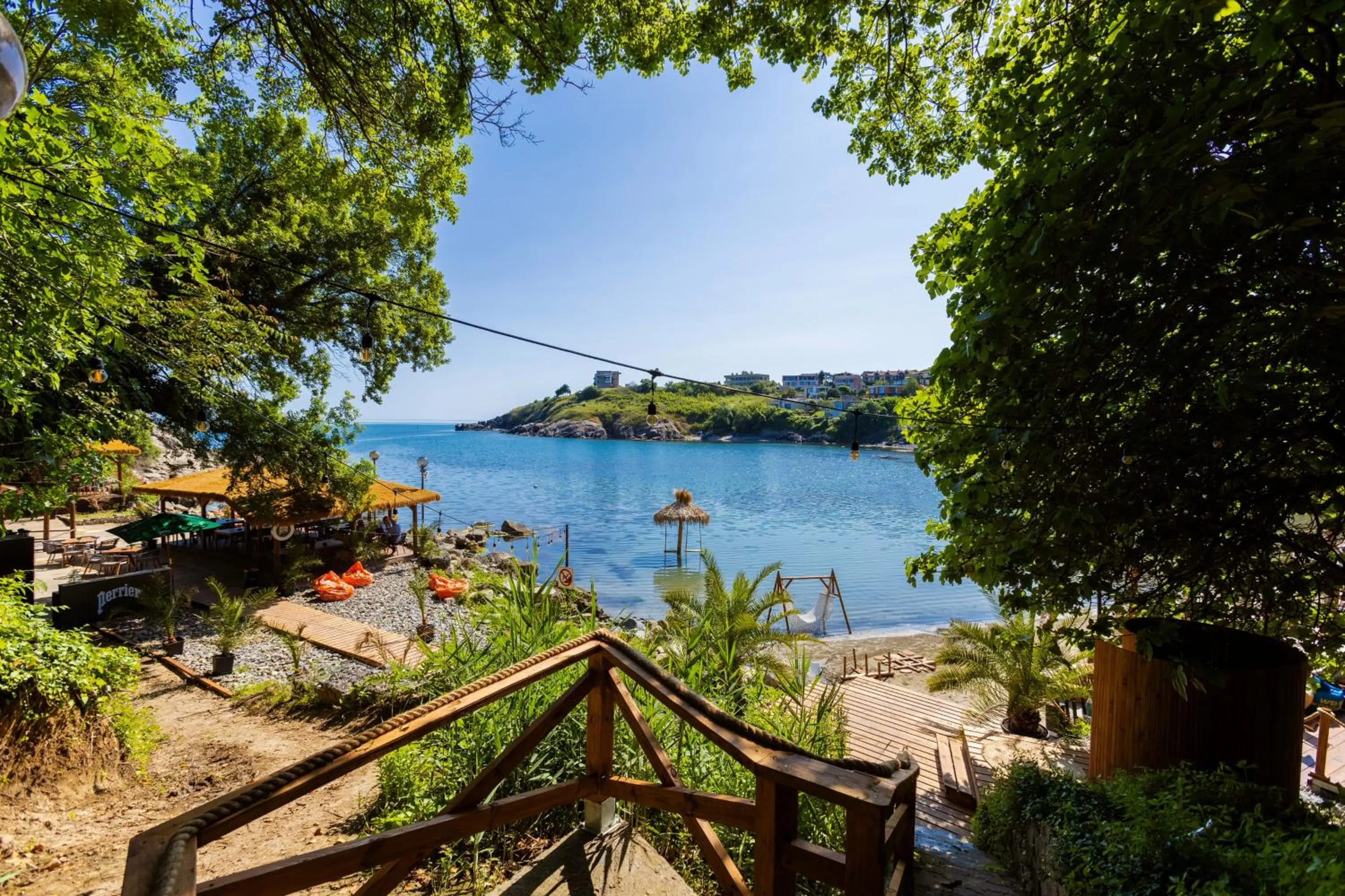 Beach in PARADISE Bay Hotel