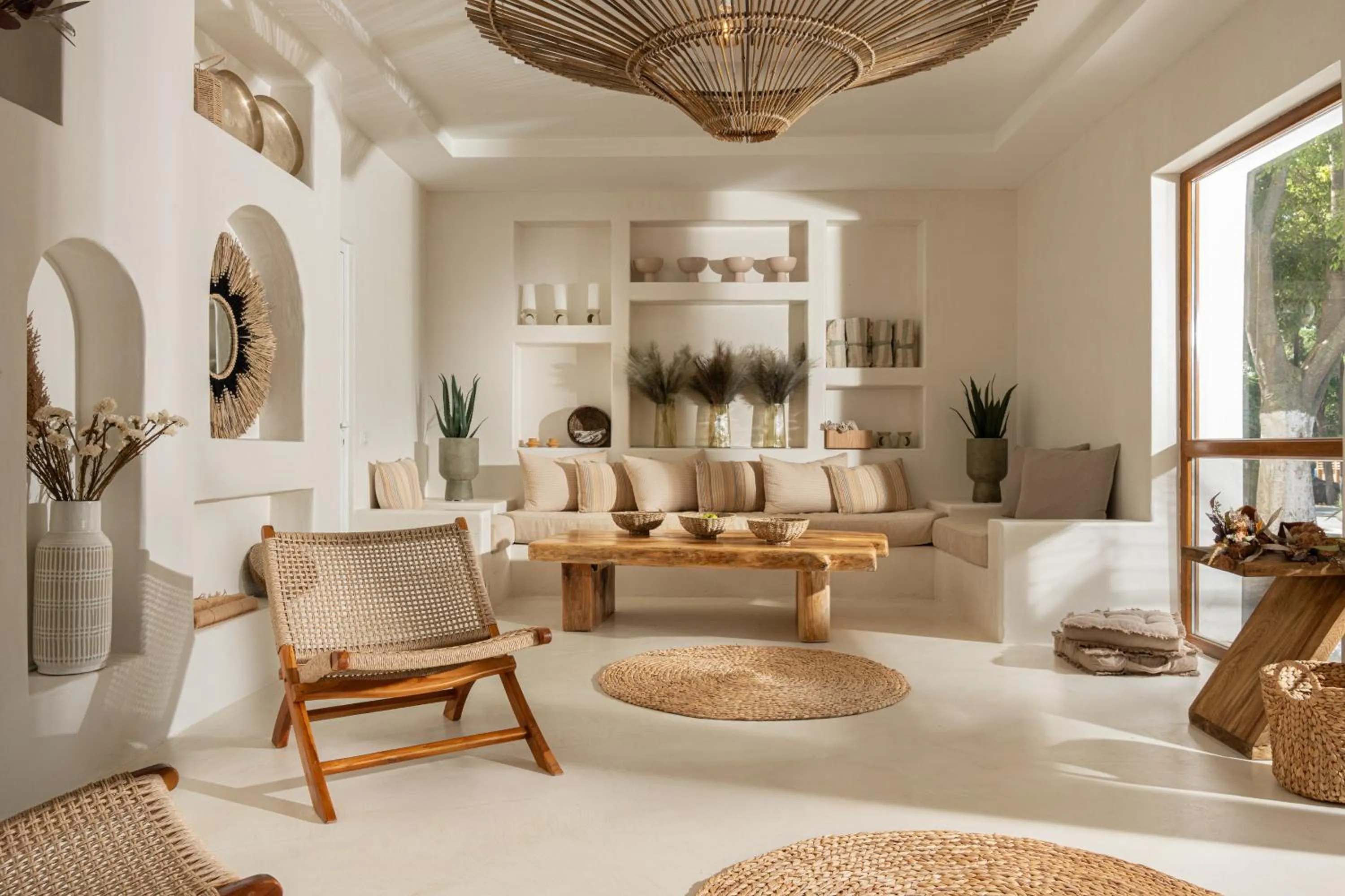 Facade/entrance in PARADISE Bay Hotel