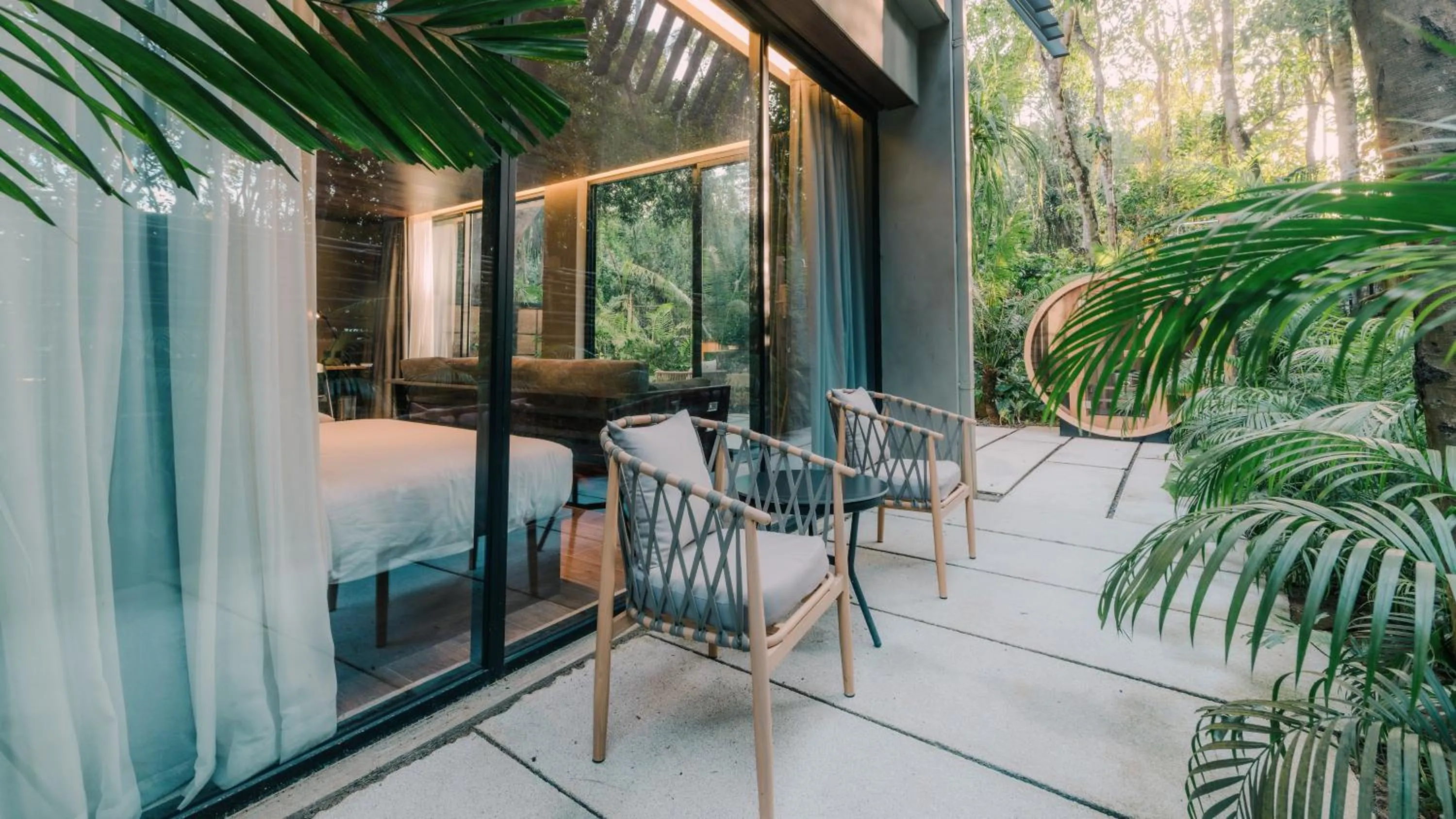 Day in Piece Lio from Japan Managed by H Hospitality Group