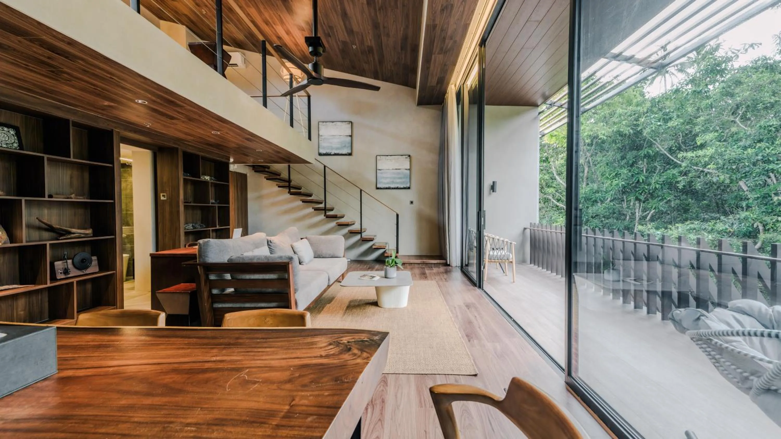 Piece Lio from Japan Managed by H Hospitality Group