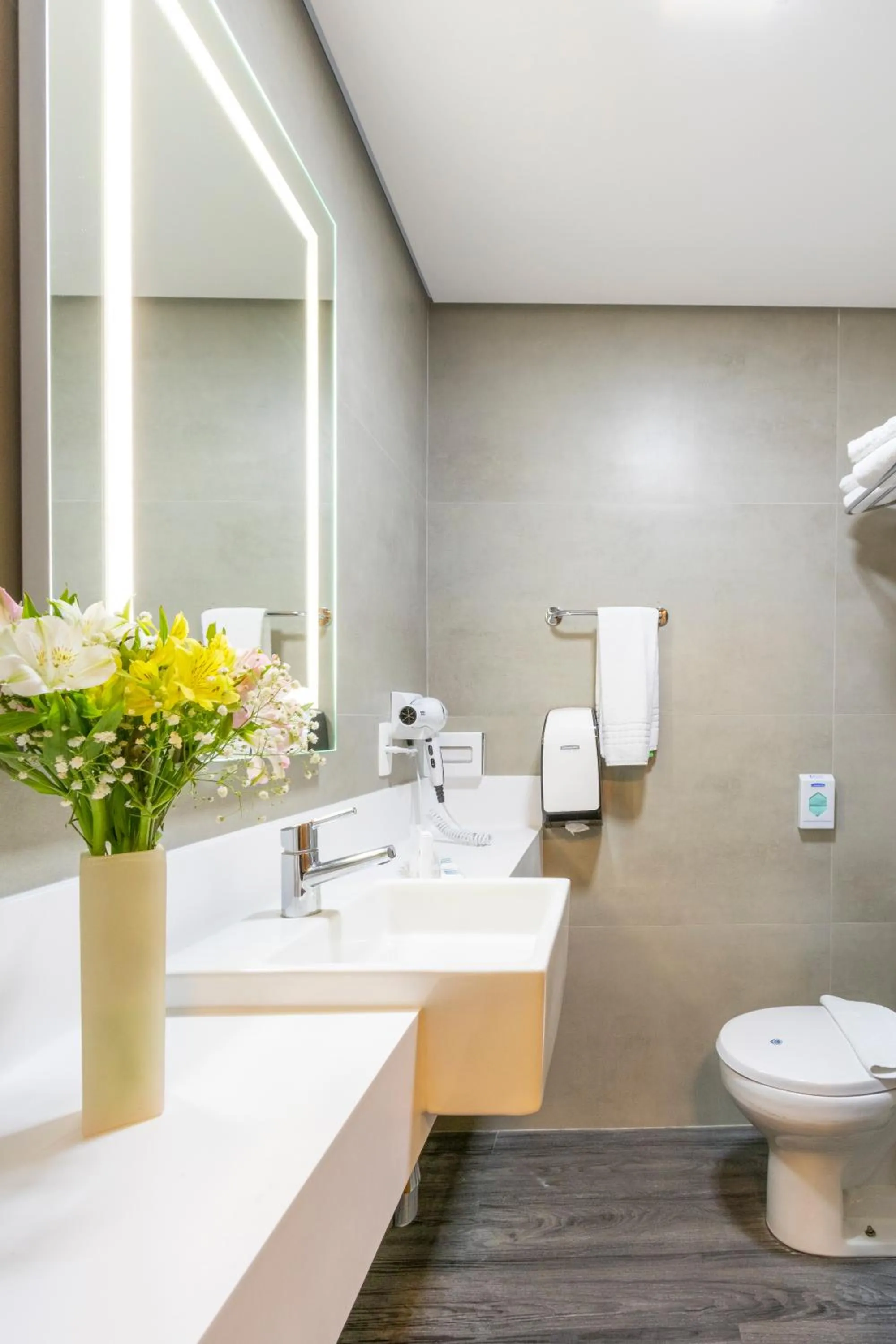 Bathroom in Mercure Florianópolis