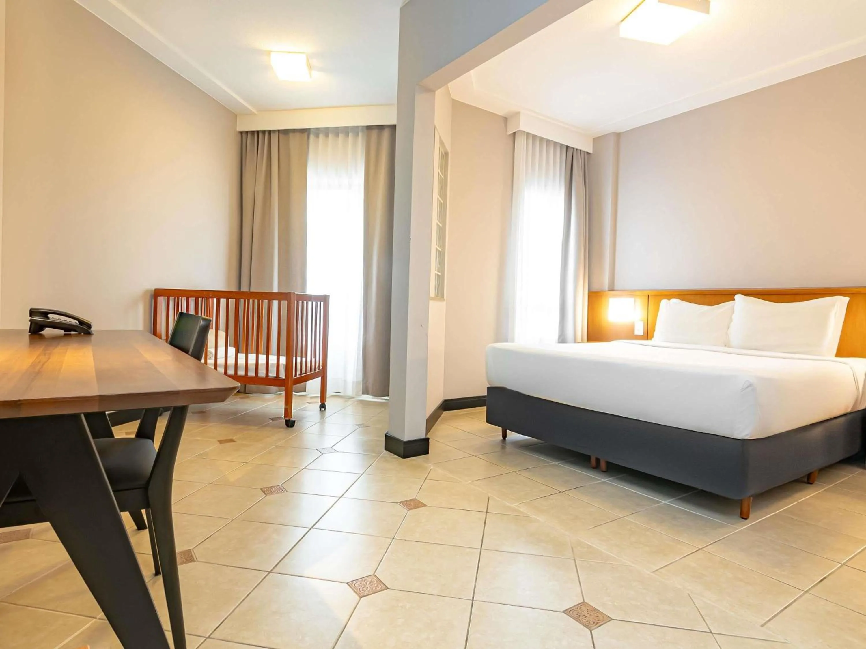 Bedroom, Bed in Mercure Florianópolis