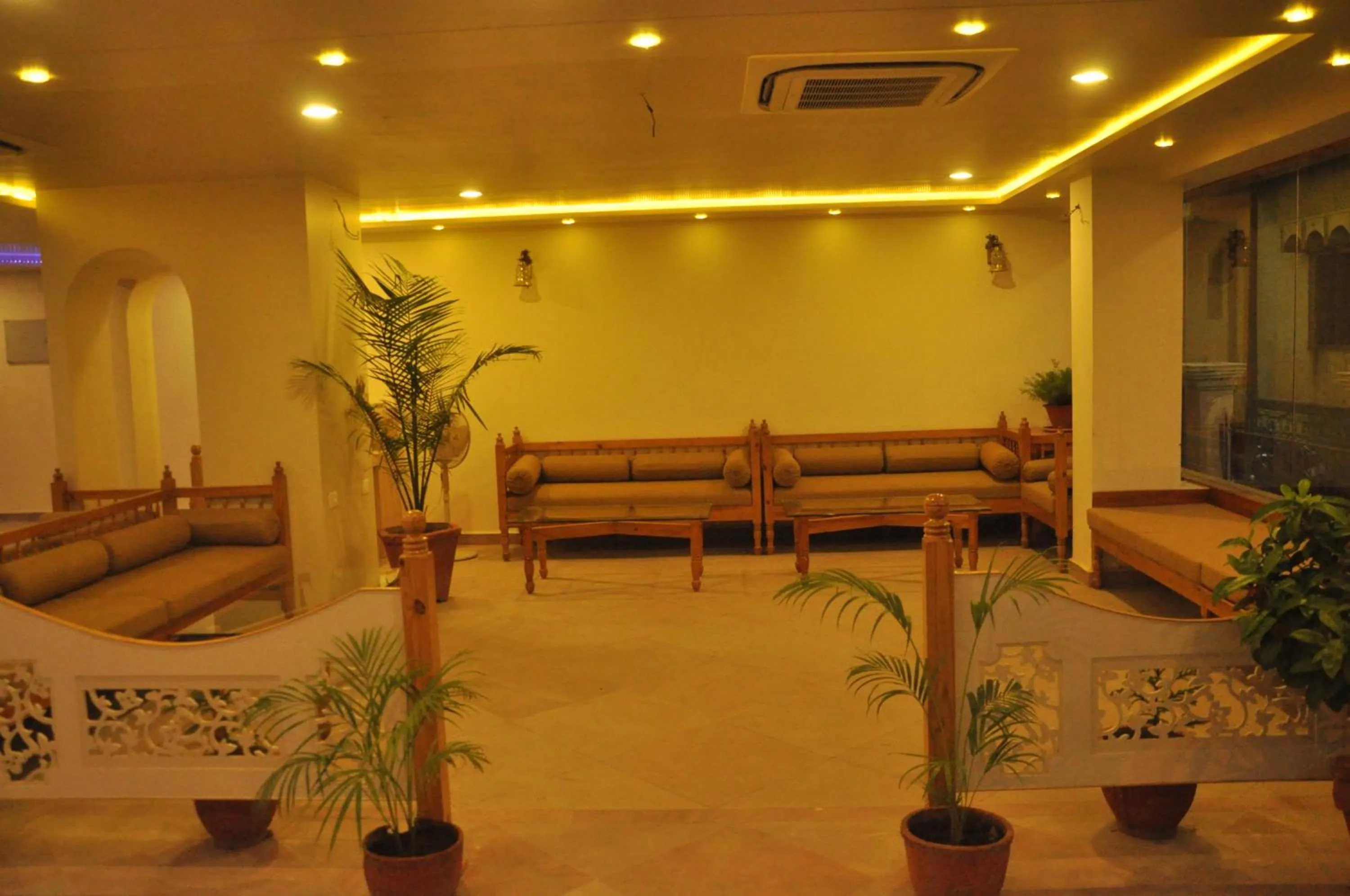 Lobby or reception in Hotel Banaras Haveli