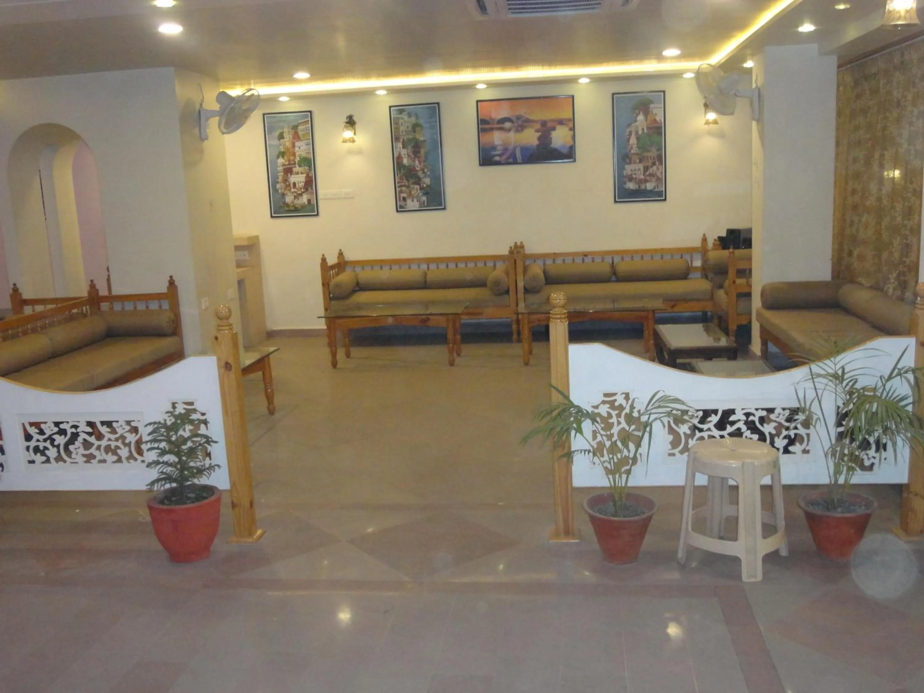 Lobby or reception in Hotel Banaras Haveli