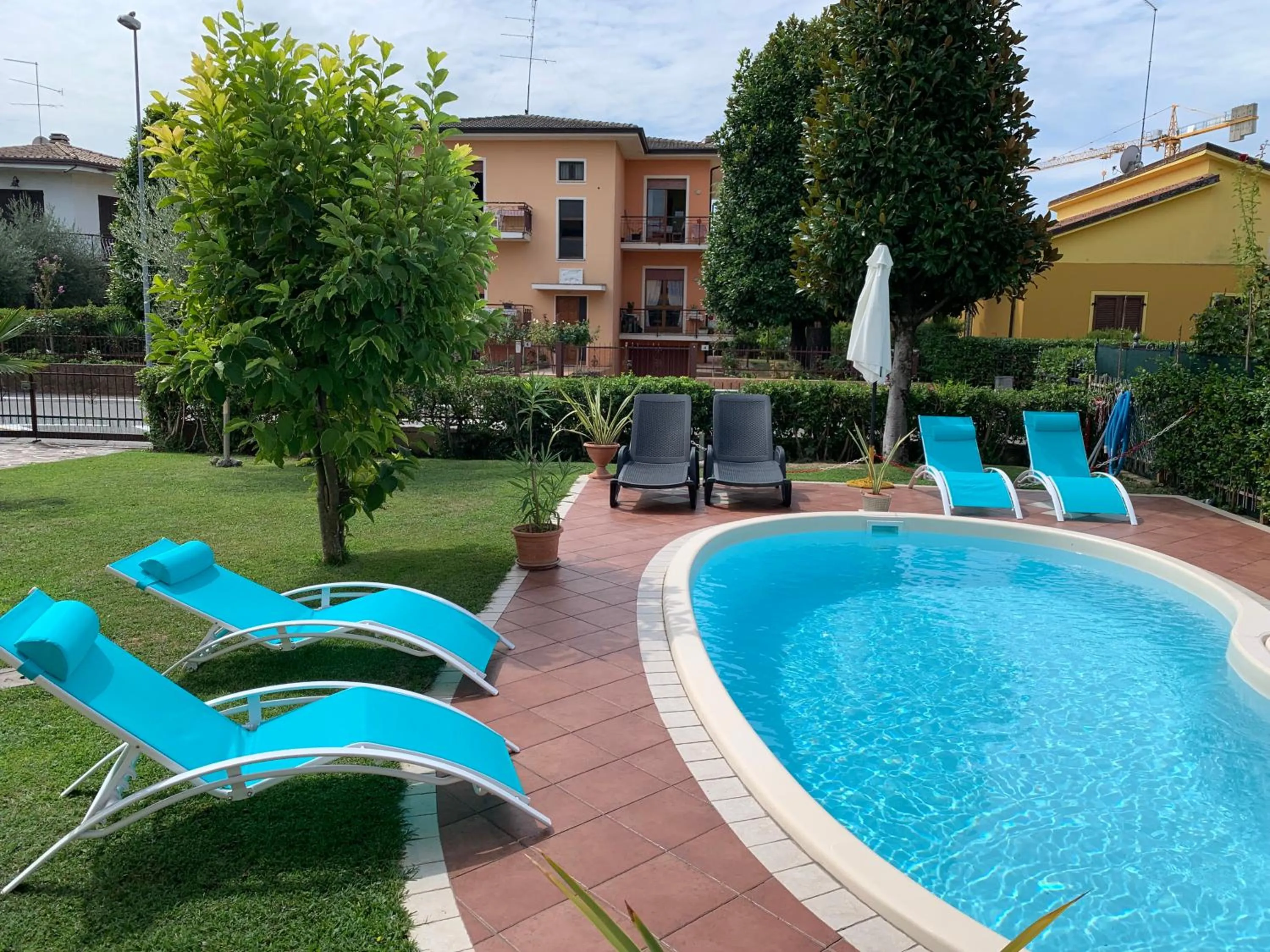 Swimming pool in B&B Sandra