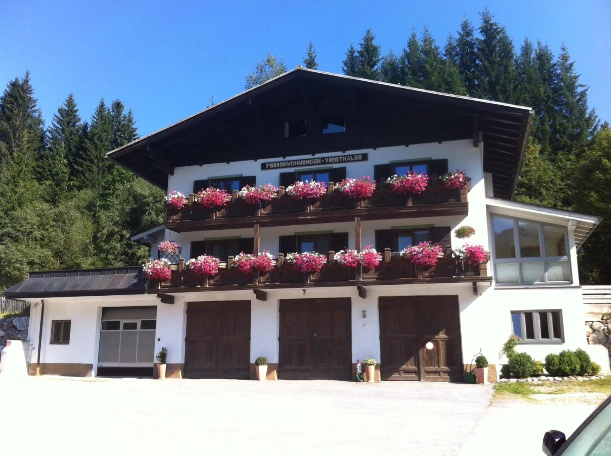Facade/entrance in Ferienwohnungen Vierthaler