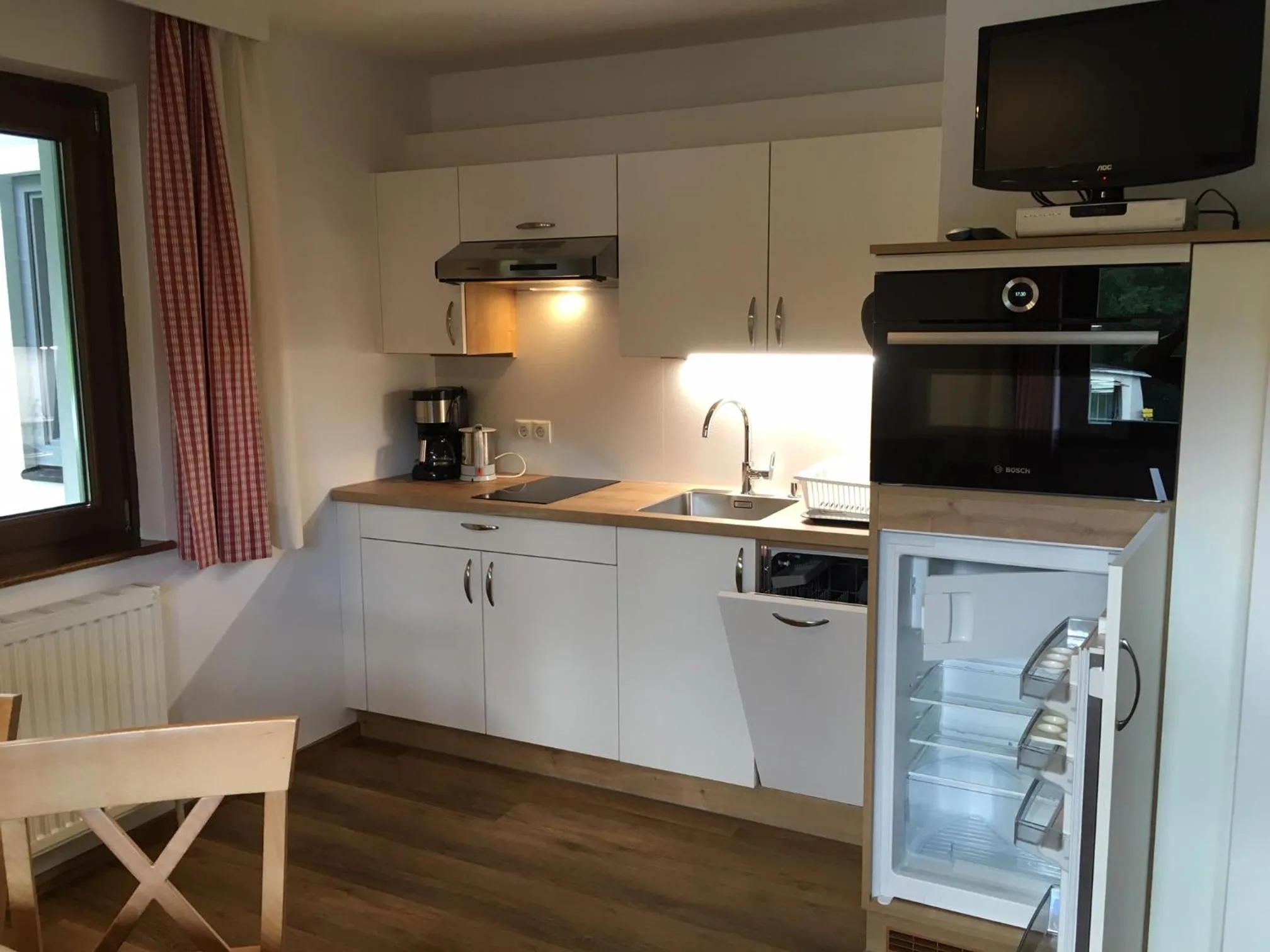Kitchen or kitchenette in Ferienwohnungen Vierthaler