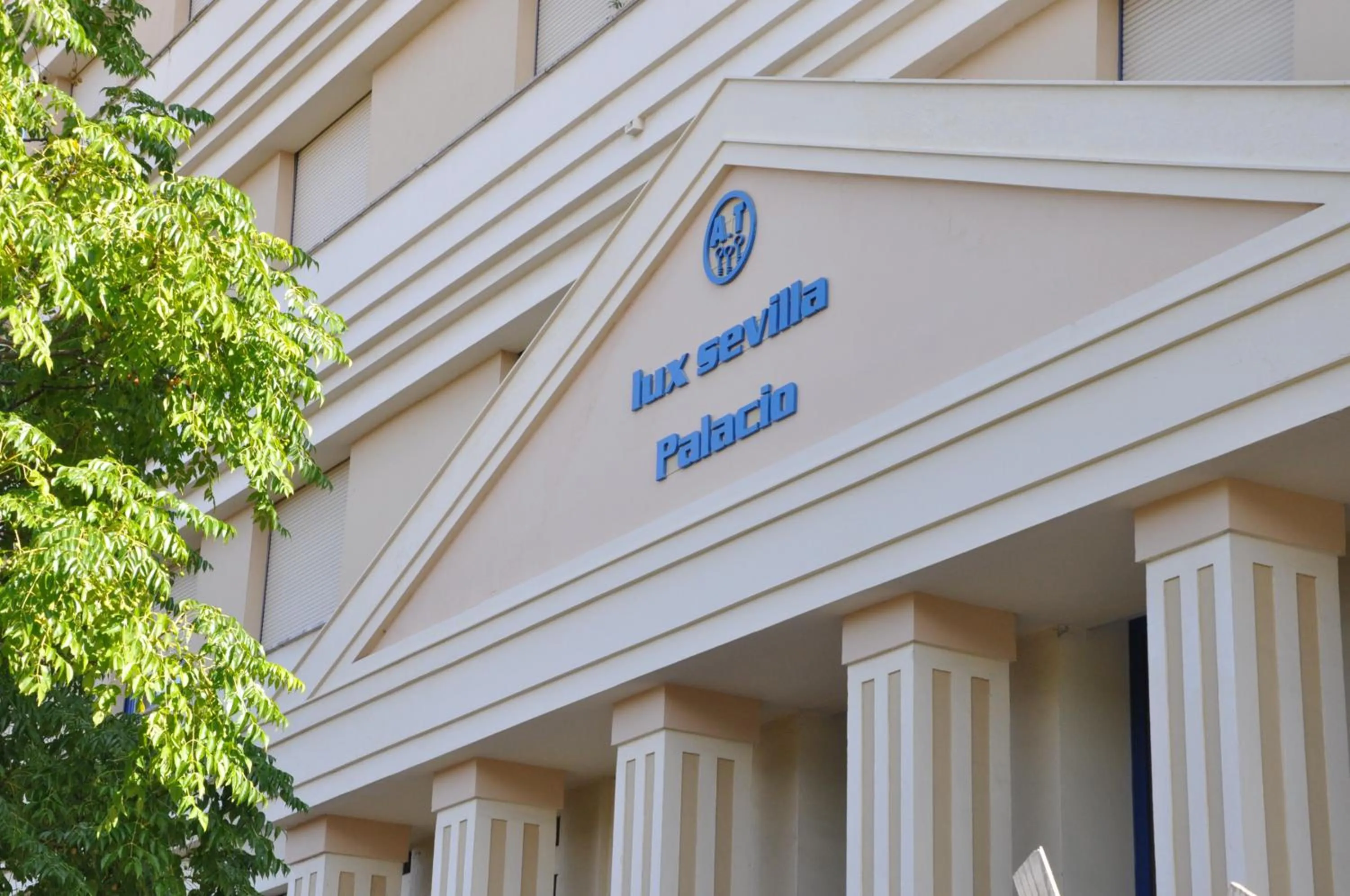 Apartamentos Luxsevilla Palacio