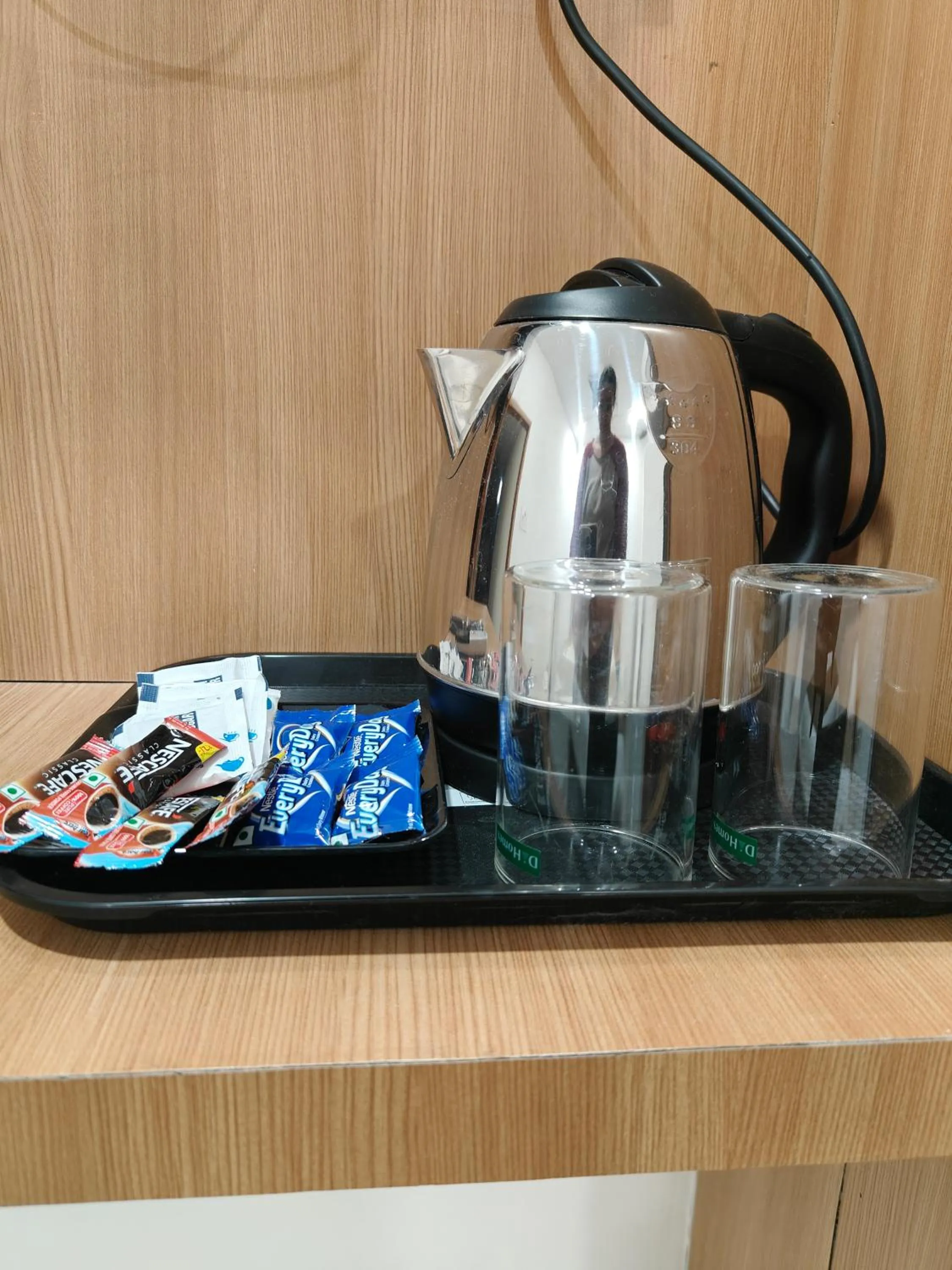 Coffee/tea facilities in Golden Oak- 5 min walk from golden temple