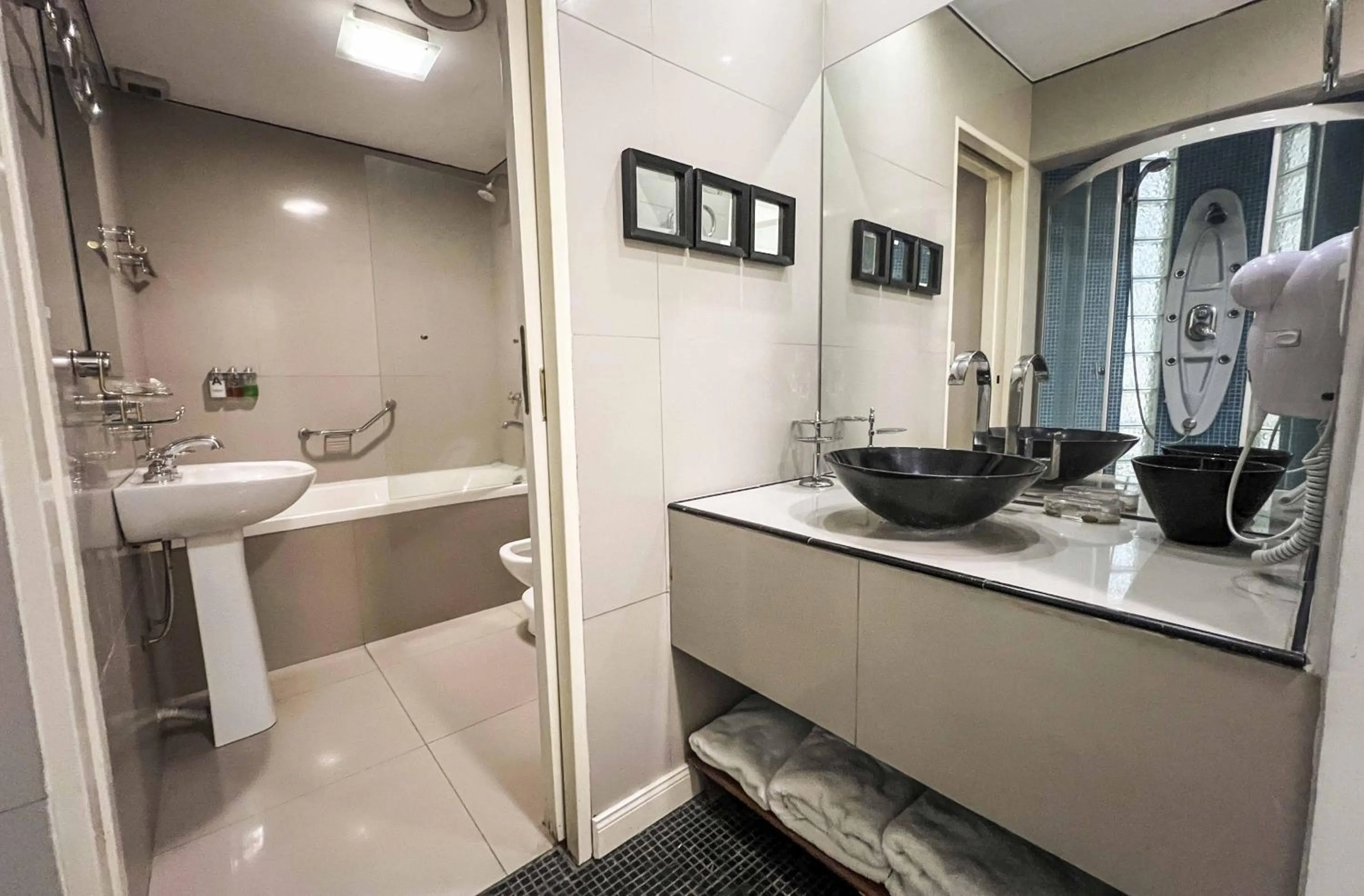 Posada Suiza by Prima Collection