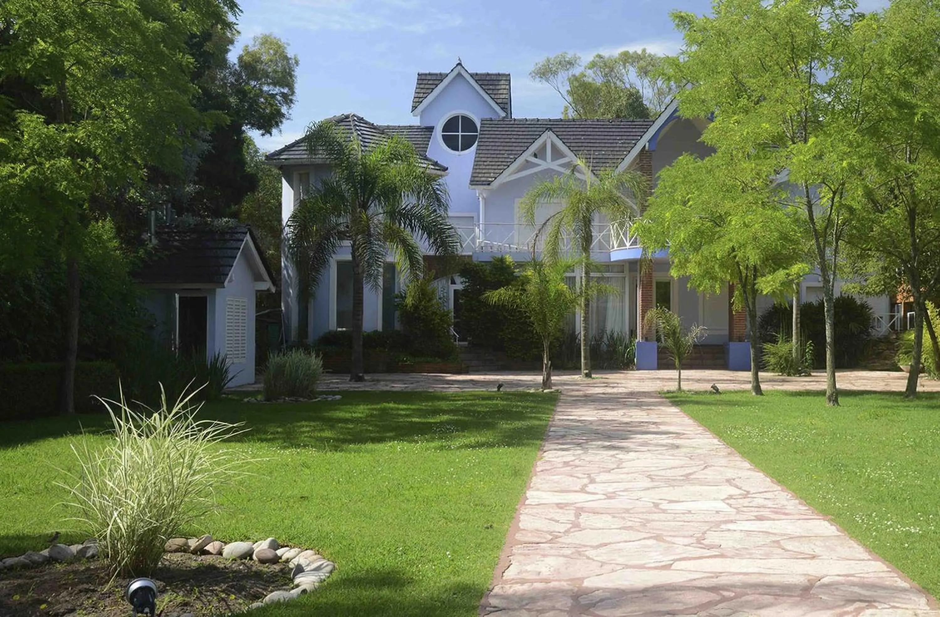 Posada Suiza by Prima Collection