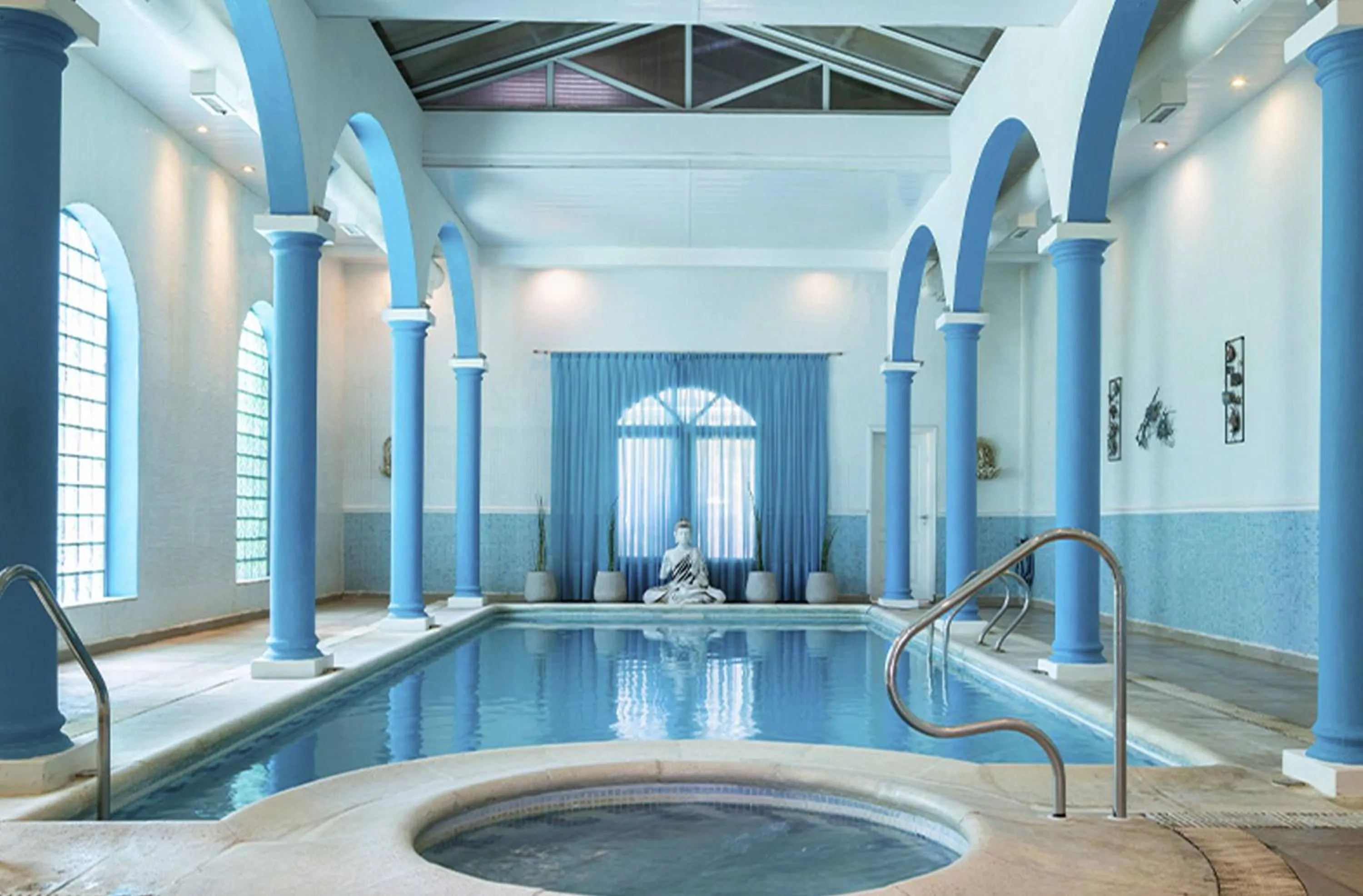 Posada Suiza by Prima Collection