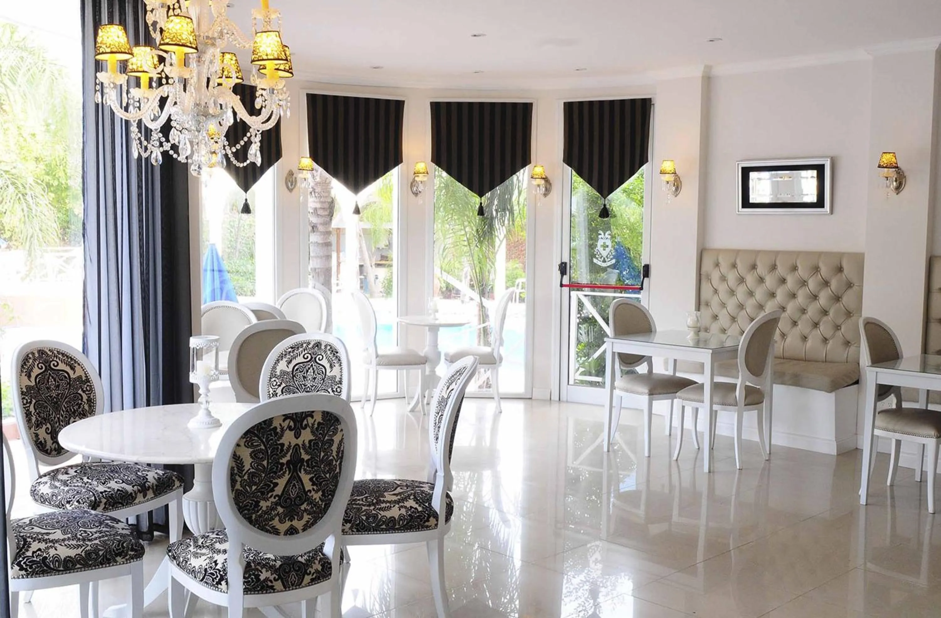 Posada Suiza by Prima Collection