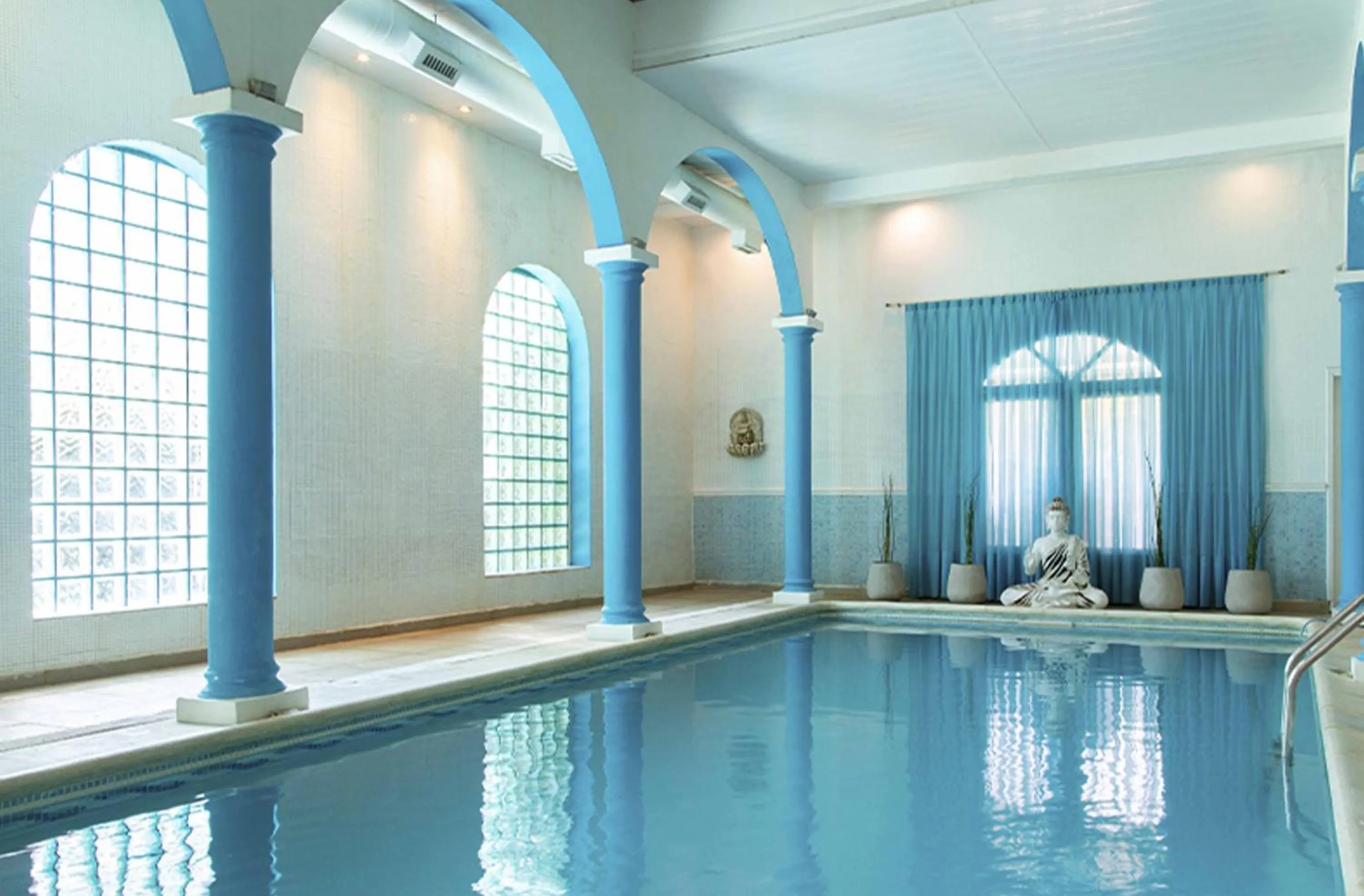 Posada Suiza by Prima Collection