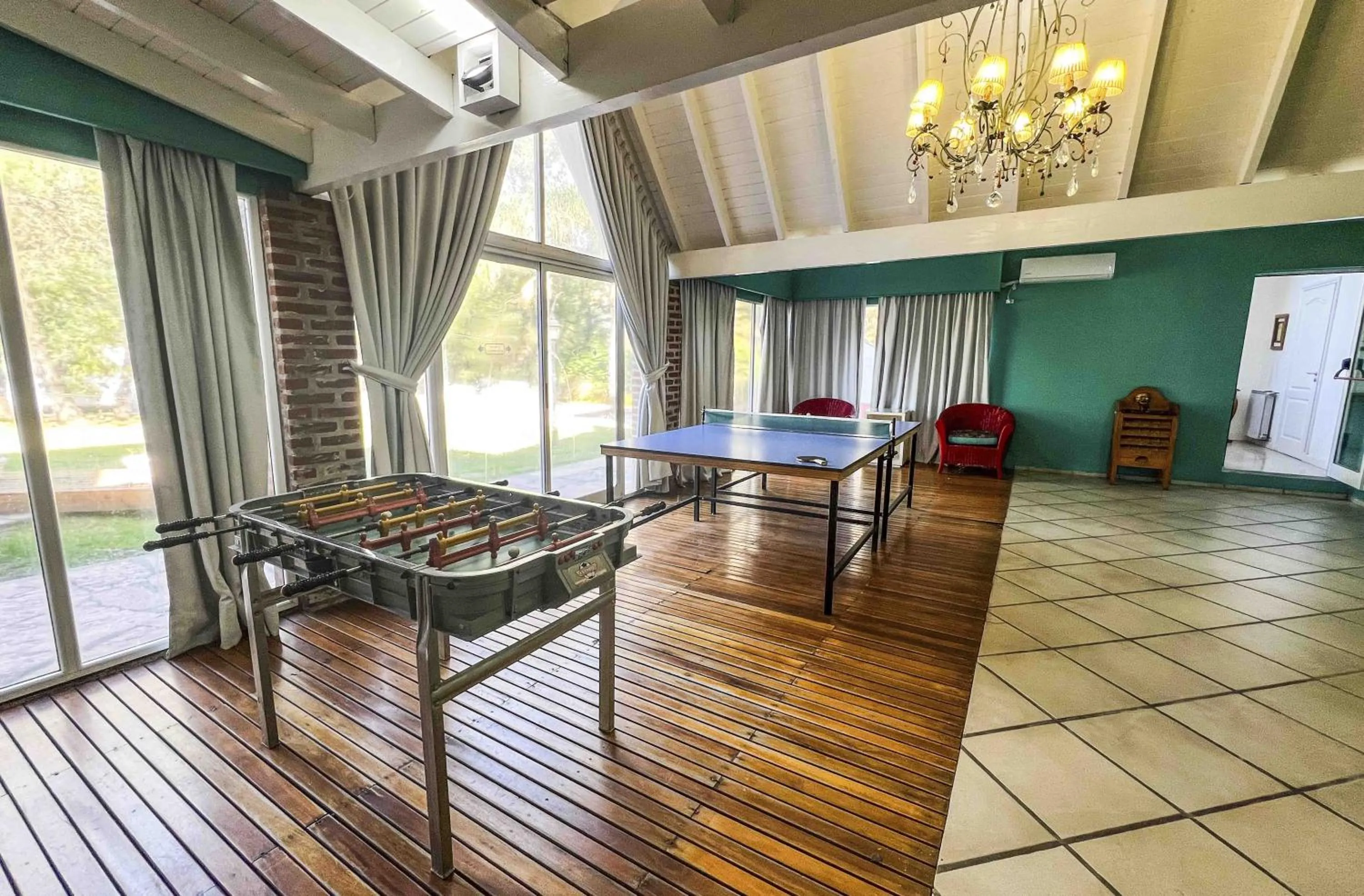 Posada Suiza by Prima Collection