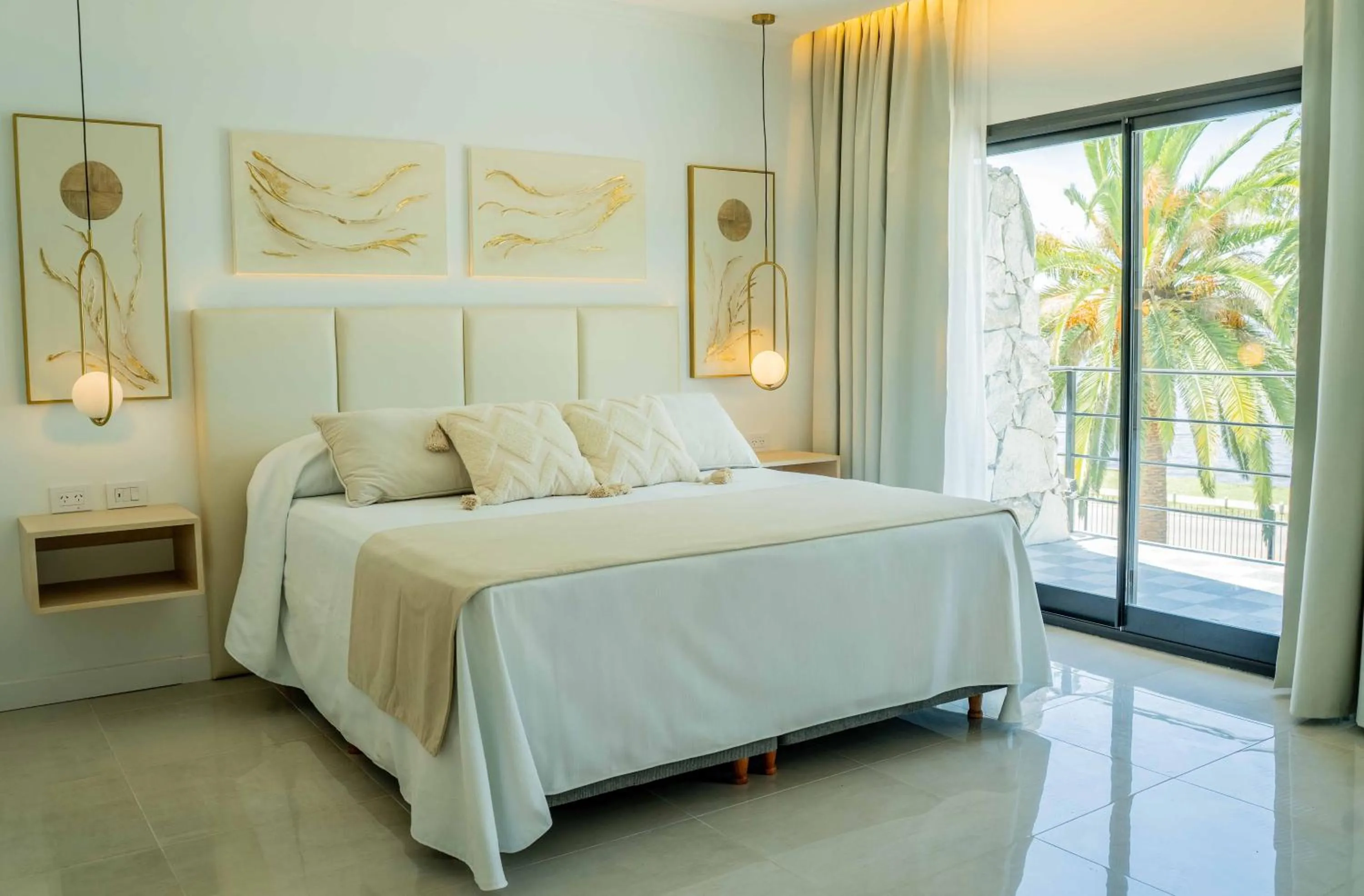 Bed in Palmas de la Laguna by Posada Suiza