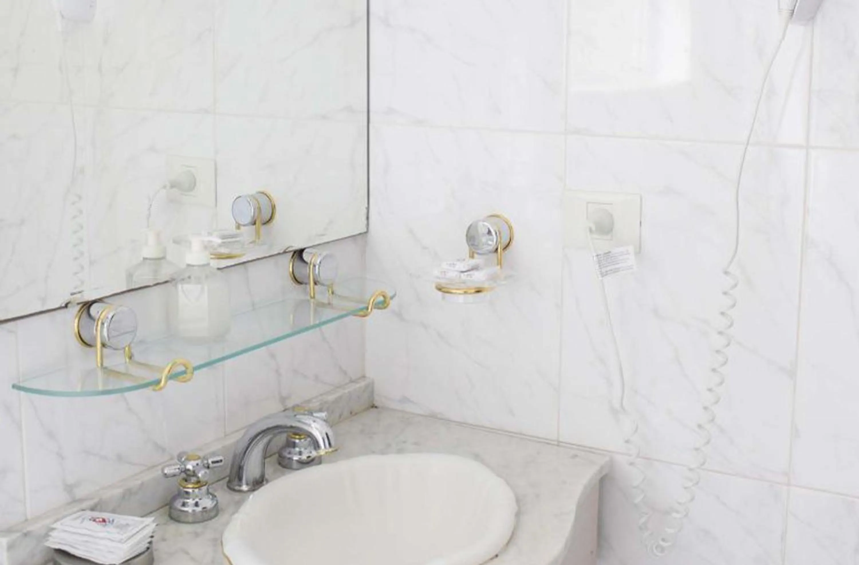 Posada Suiza by Prima Collection