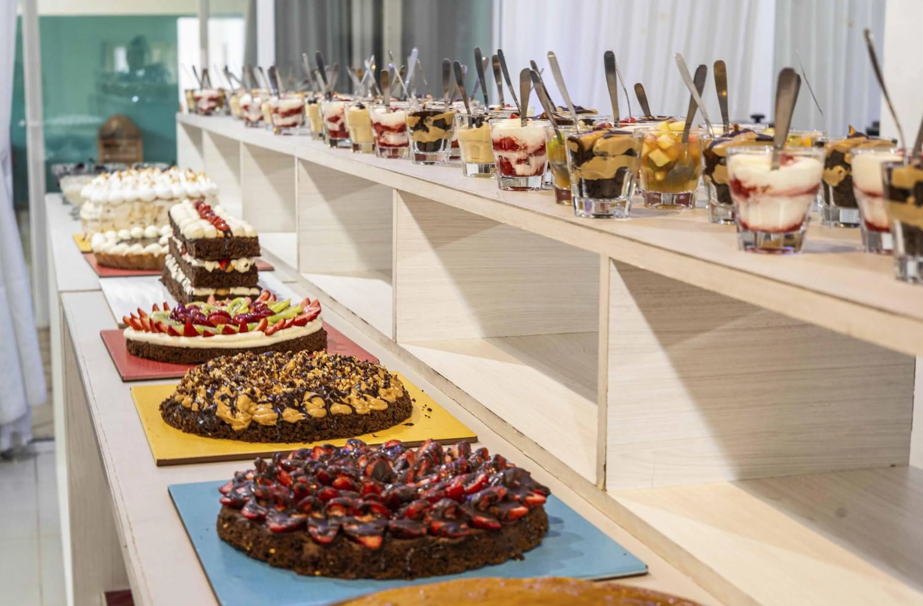 Posada Suiza by Prima Collection