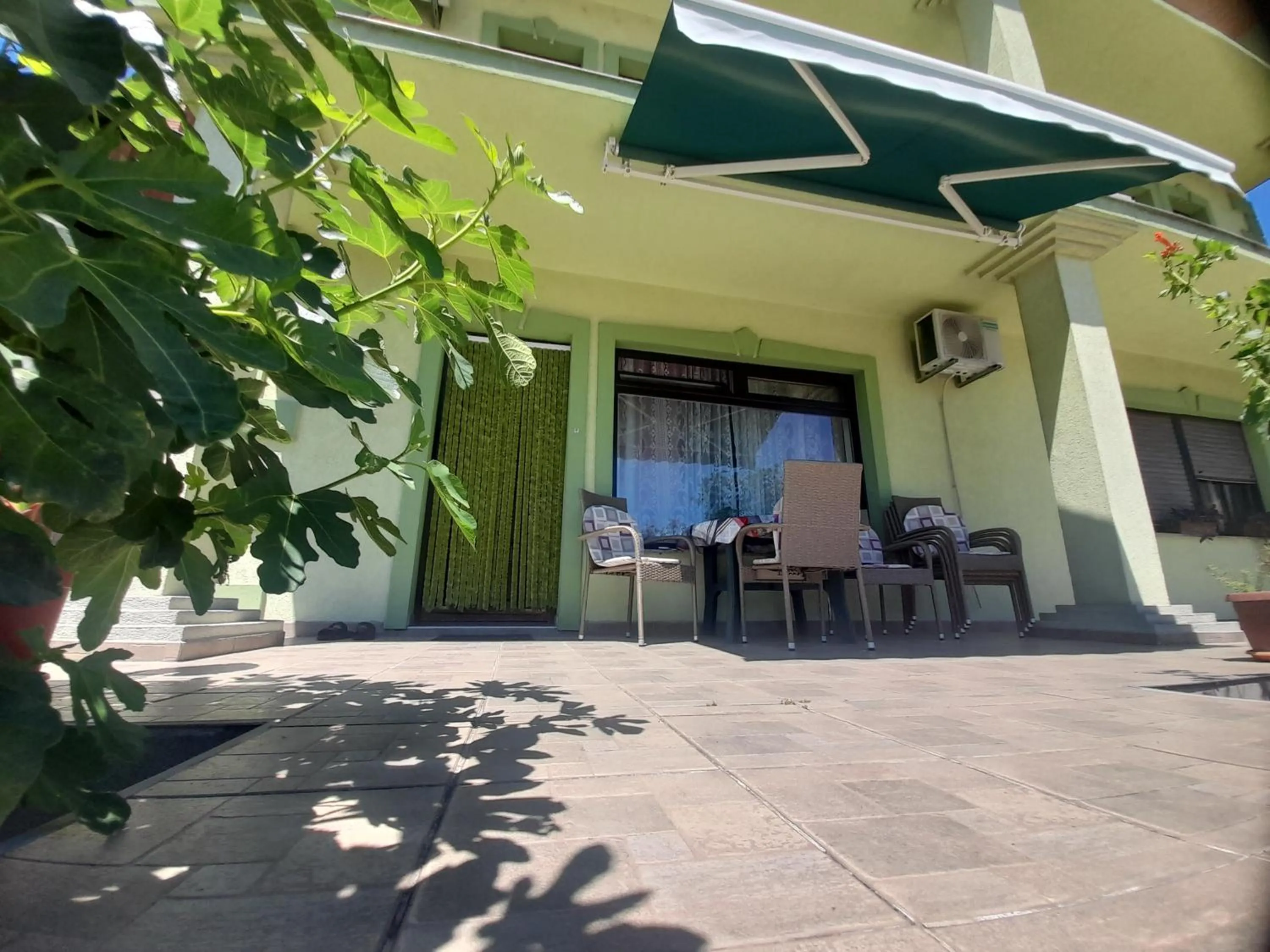 Apartment Kolonija