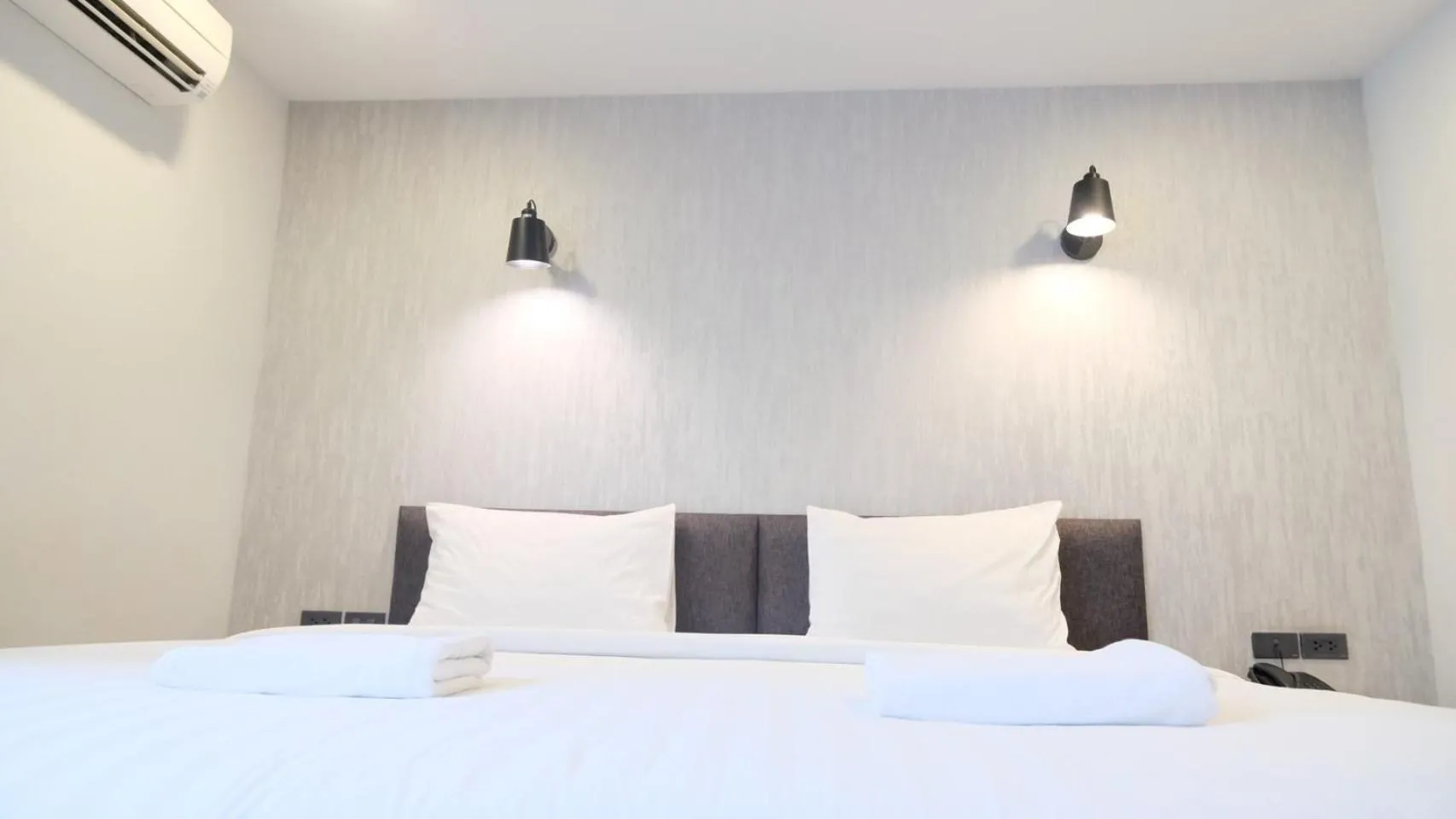 Bed in Peppery Hills