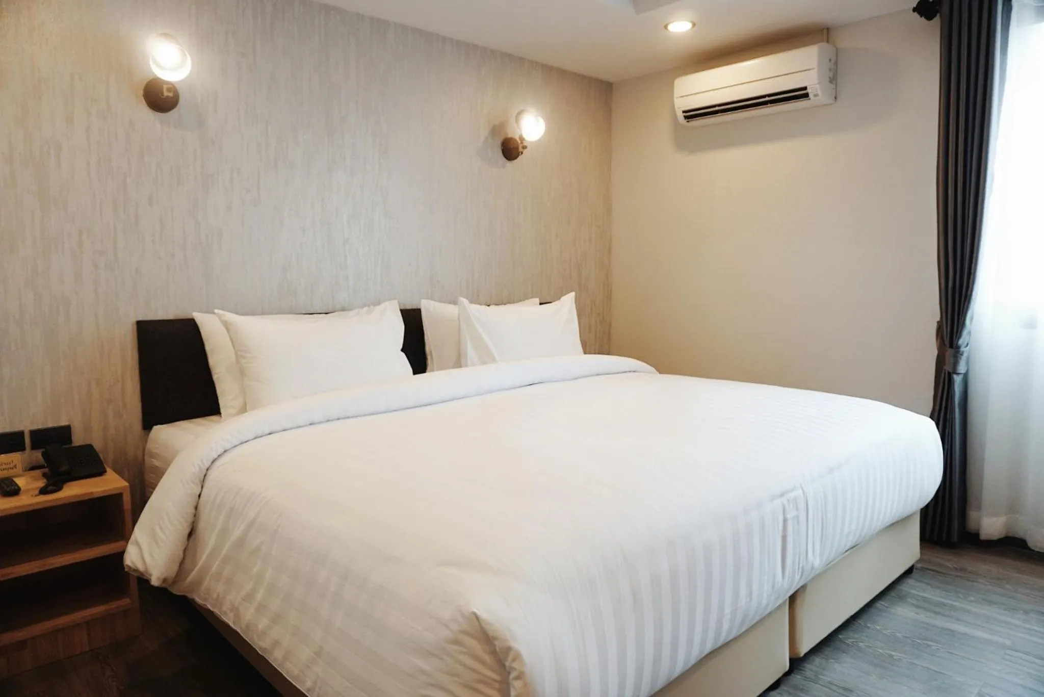 Bed in Peppery Hills