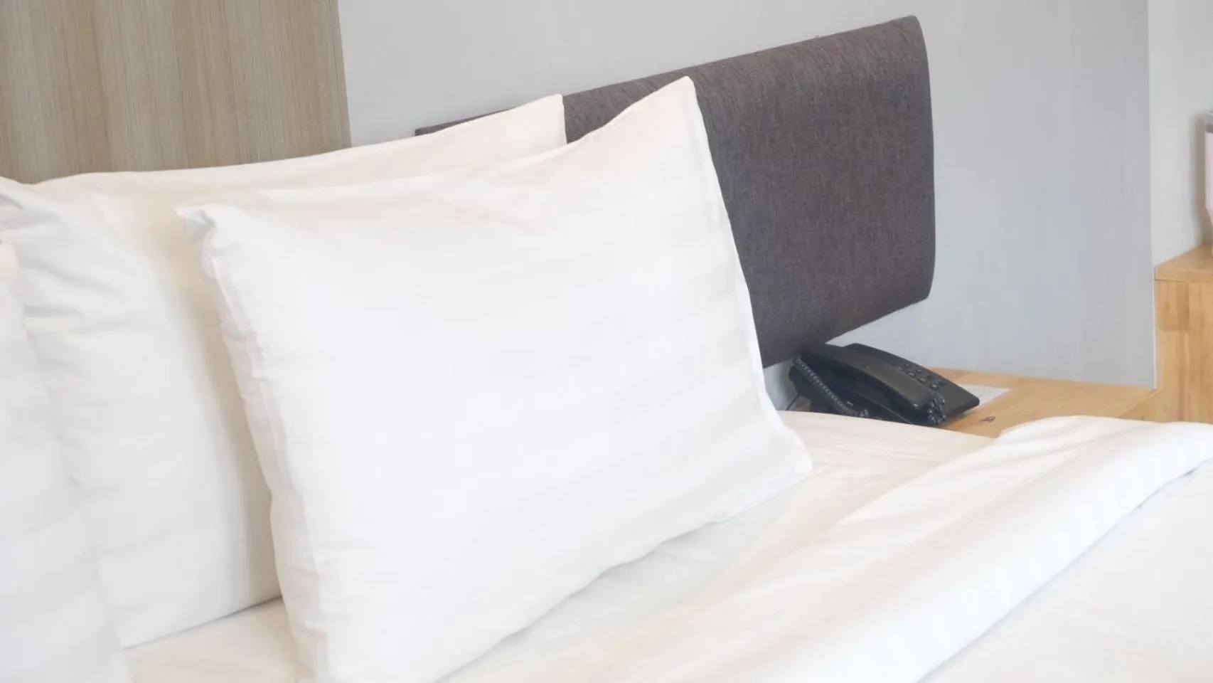 Bed in Peppery Hills