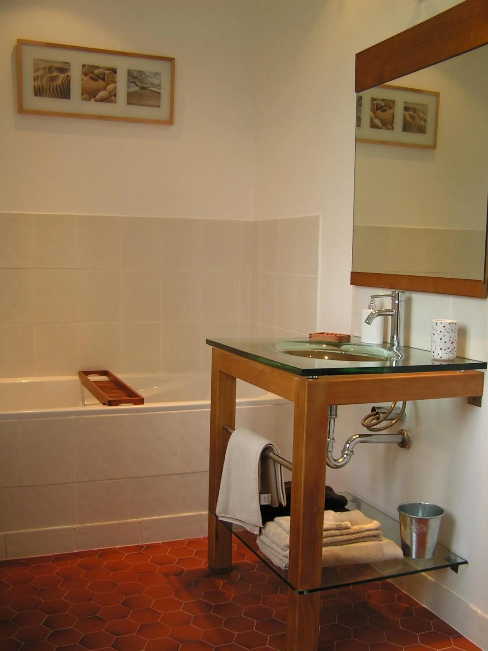 Bathroom in Les Chambres de Kerzerho