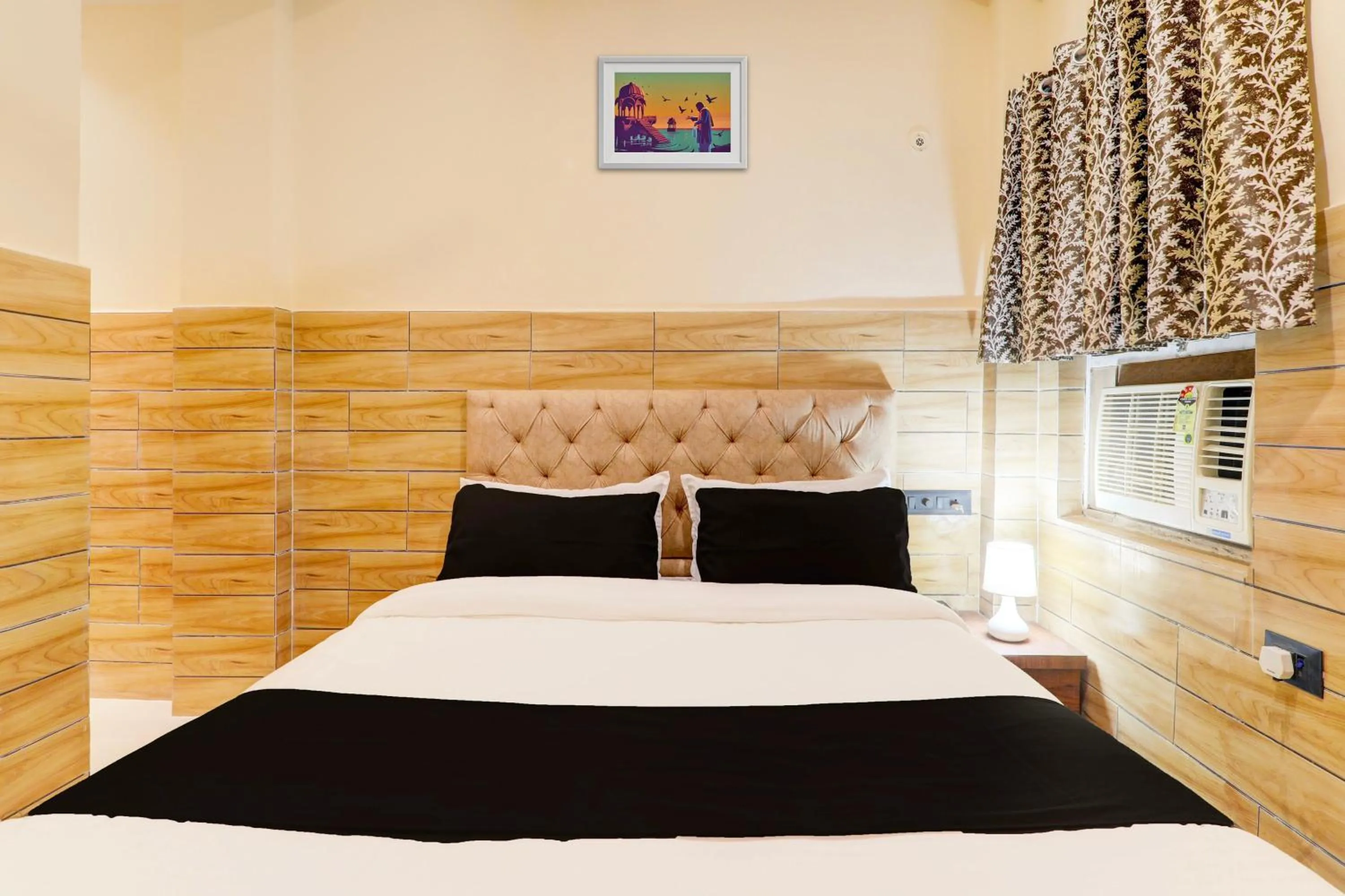 Bedroom, Bed in Super Hotel O Super Kalpna Inn