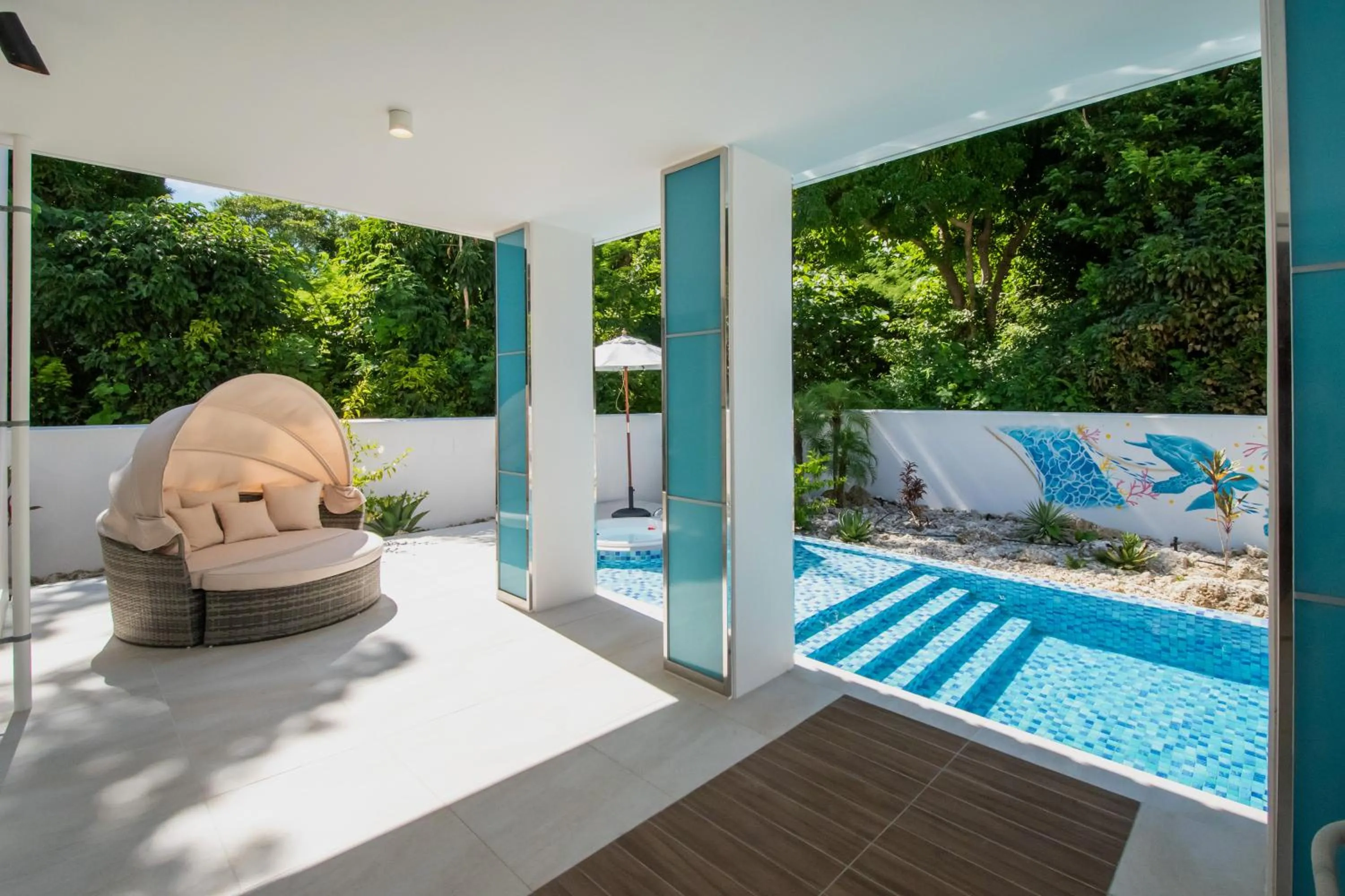 Pool view in pool villa Sanrriott Okinawa Motobu