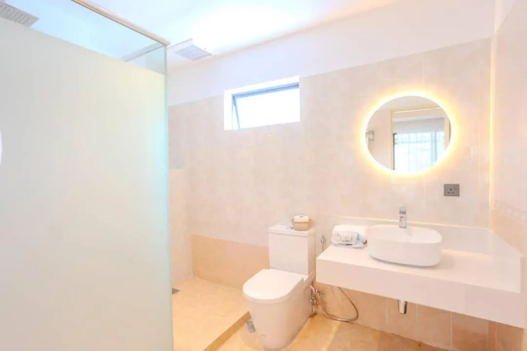 Shower in Suntai Villa, Beachfront Suites