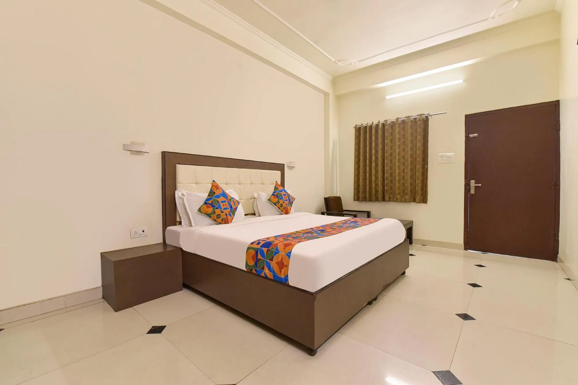 Bed in FabHotel Dream Palace