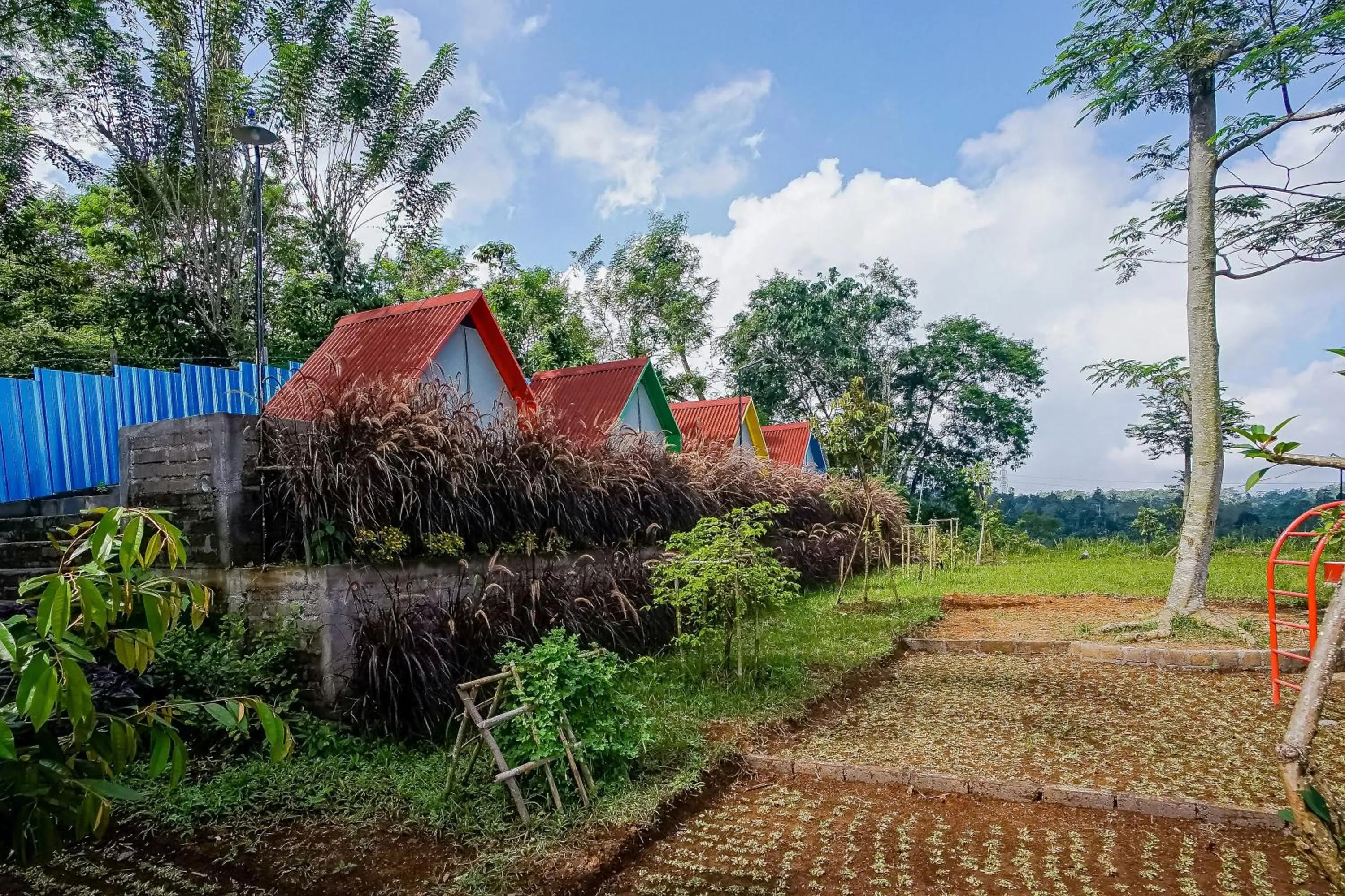 Property building in Rainbow Glamping