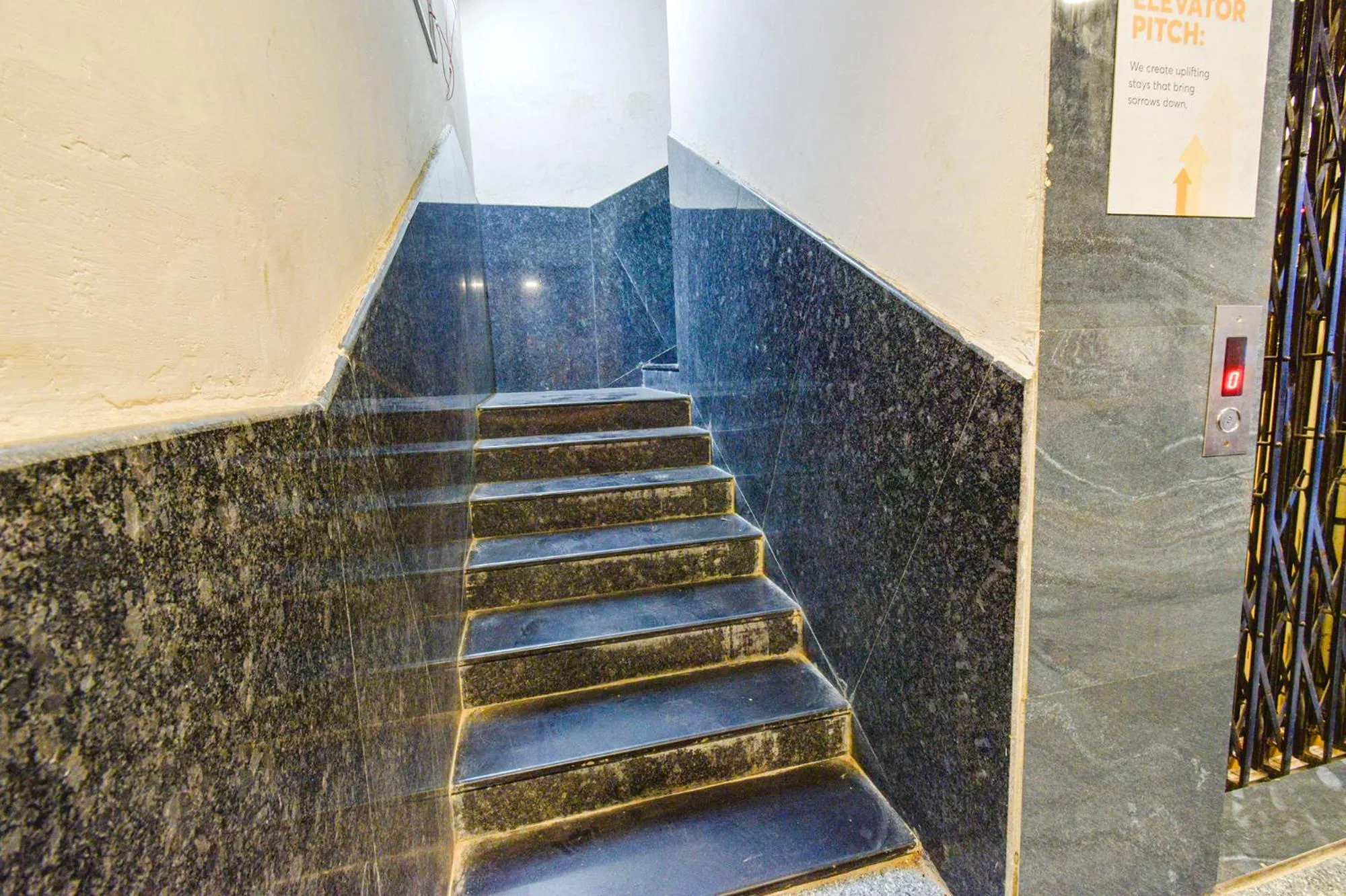 Lobby or reception in FabHotel Yogeshwara Grand - Nr Hyderabad International Airport, Shamshabad